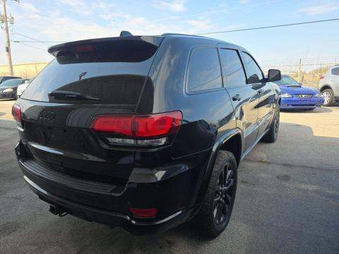 JEEP LAREDO ALTITUDE EDITION - 3