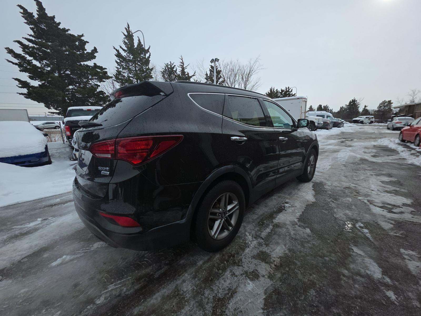 2017 Hyundai Santa Fe Sport Base AWD
