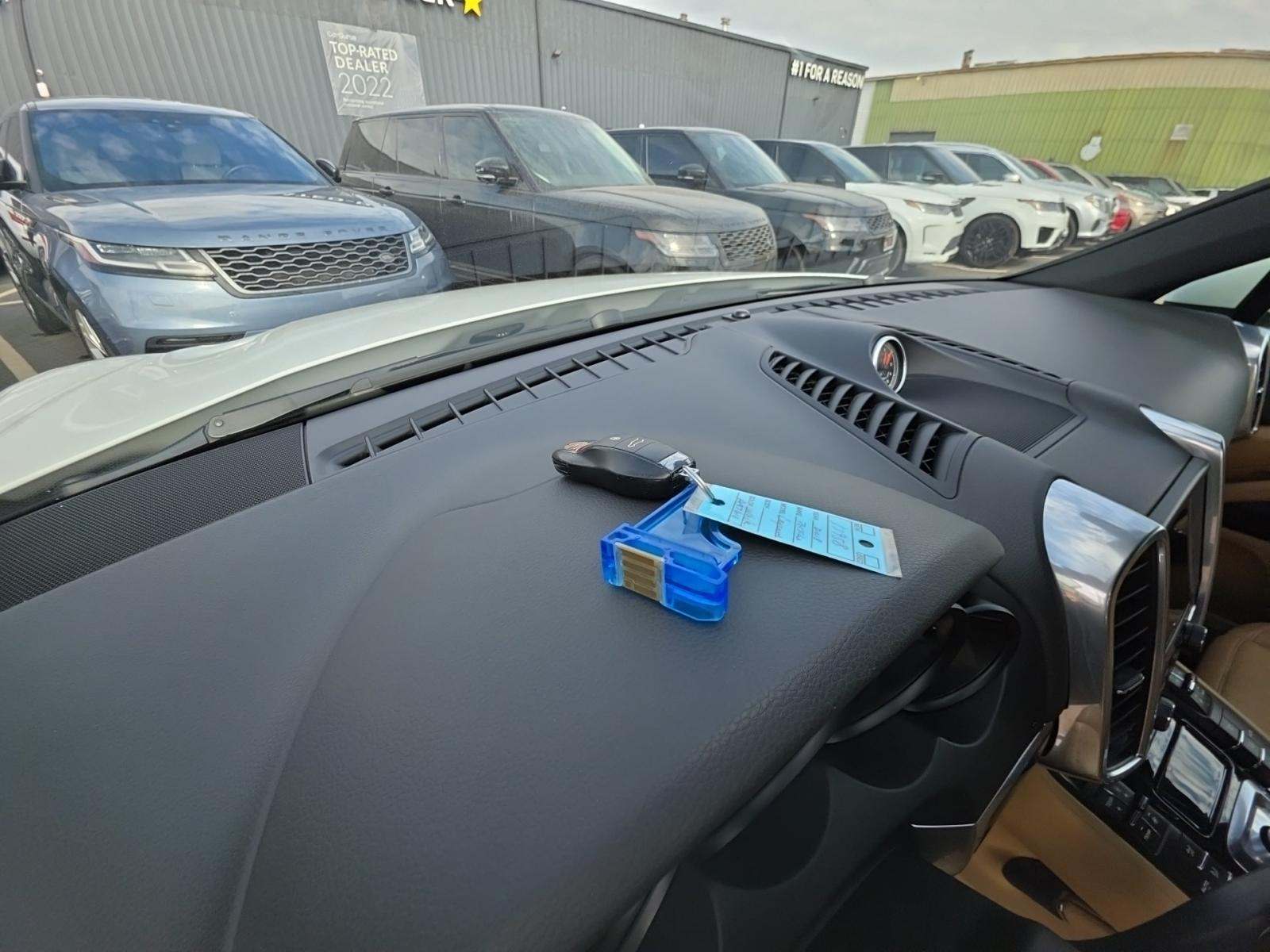 2018 Porsche Cayenne Base AWD