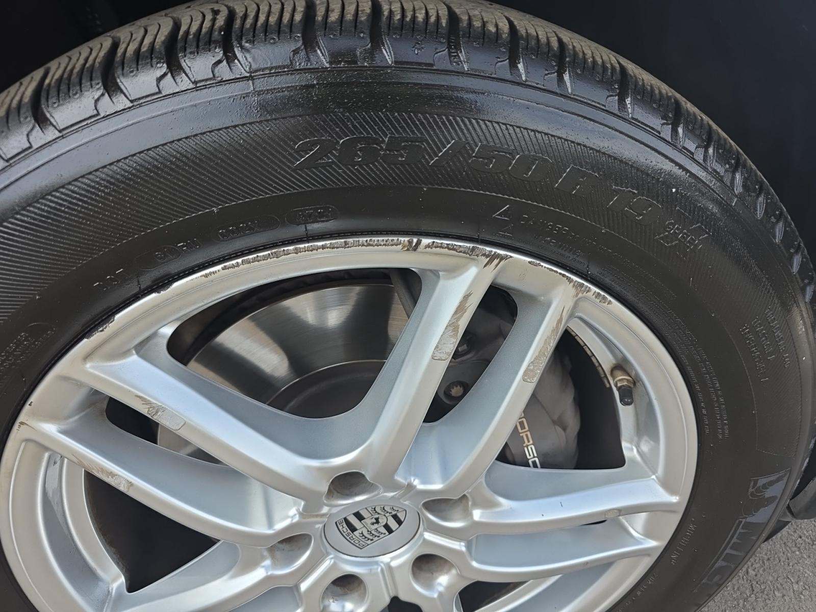 2018 Porsche Cayenne Base AWD