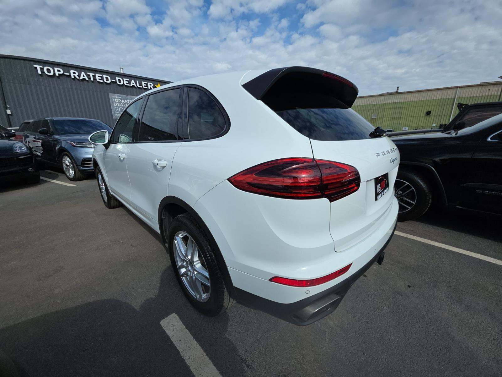 2018 Porsche Cayenne Base AWD