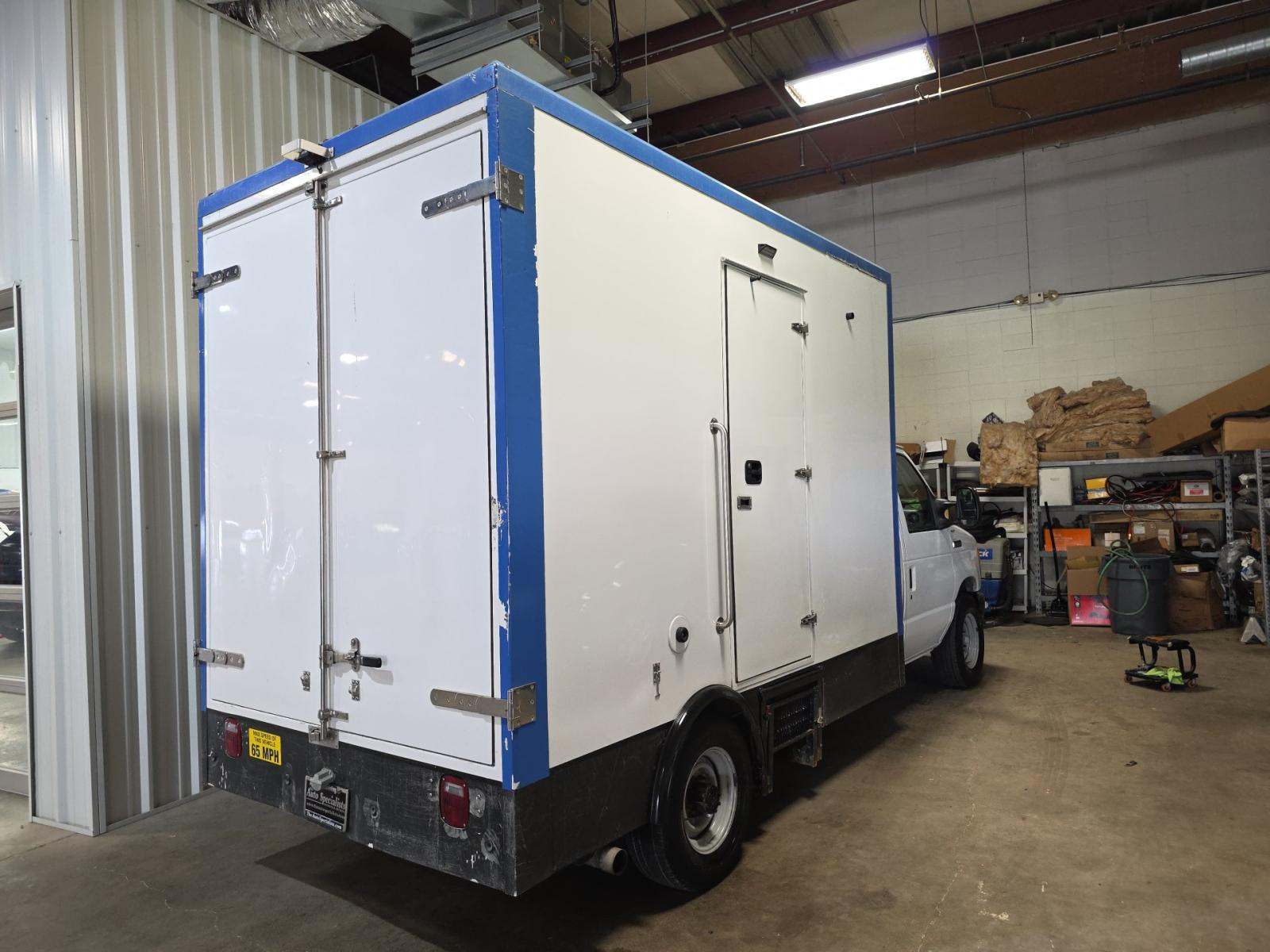 FORD E-350 - 3