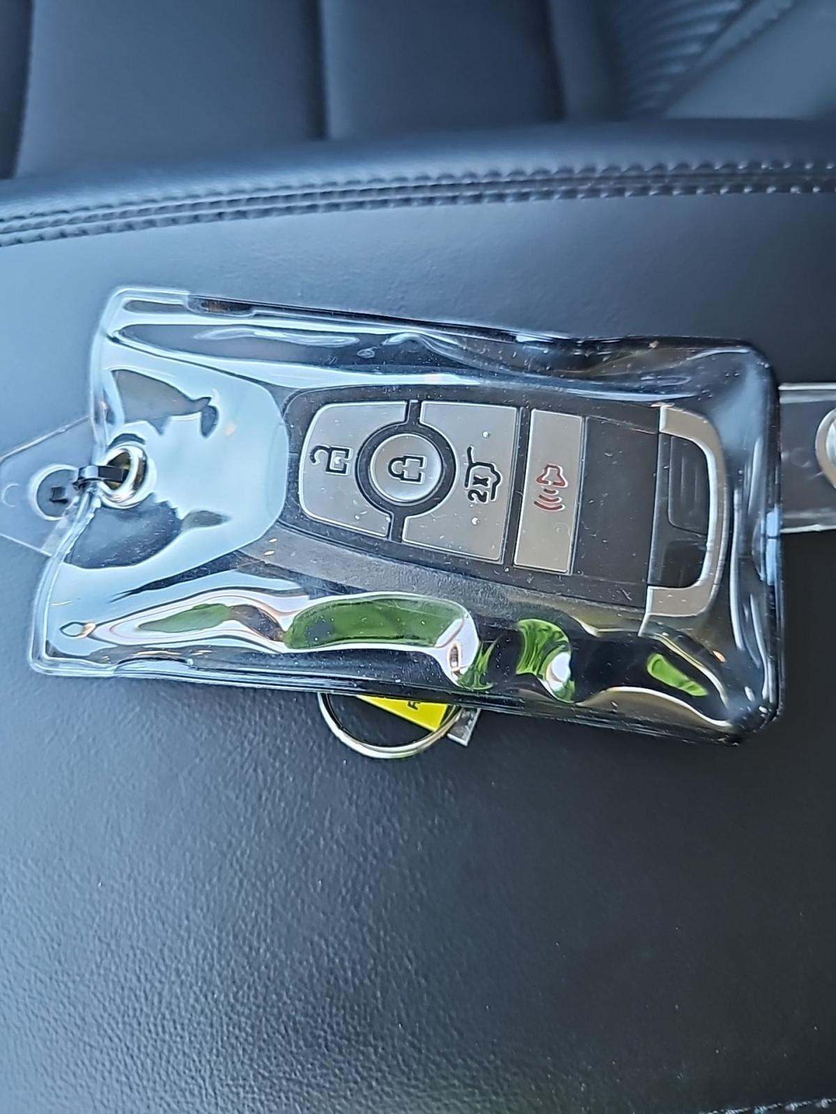 2024 Ford Explorer XLT RWD