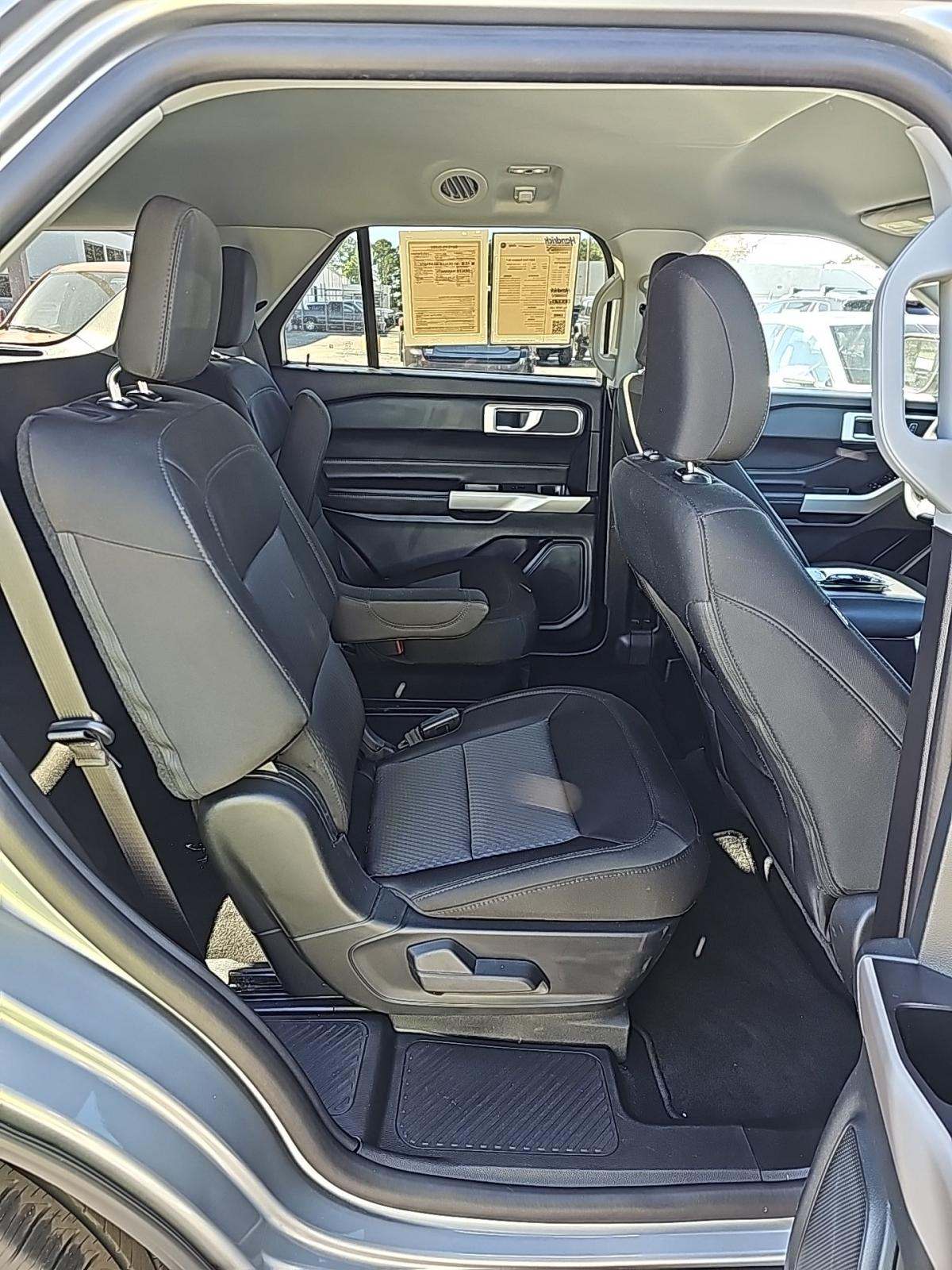 2024 Ford Explorer XLT RWD