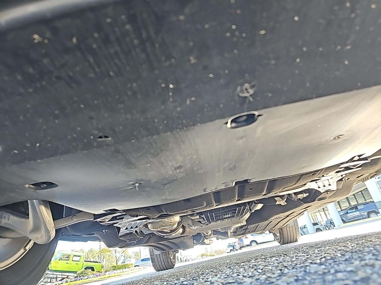 2024 Ford Explorer XLT RWD