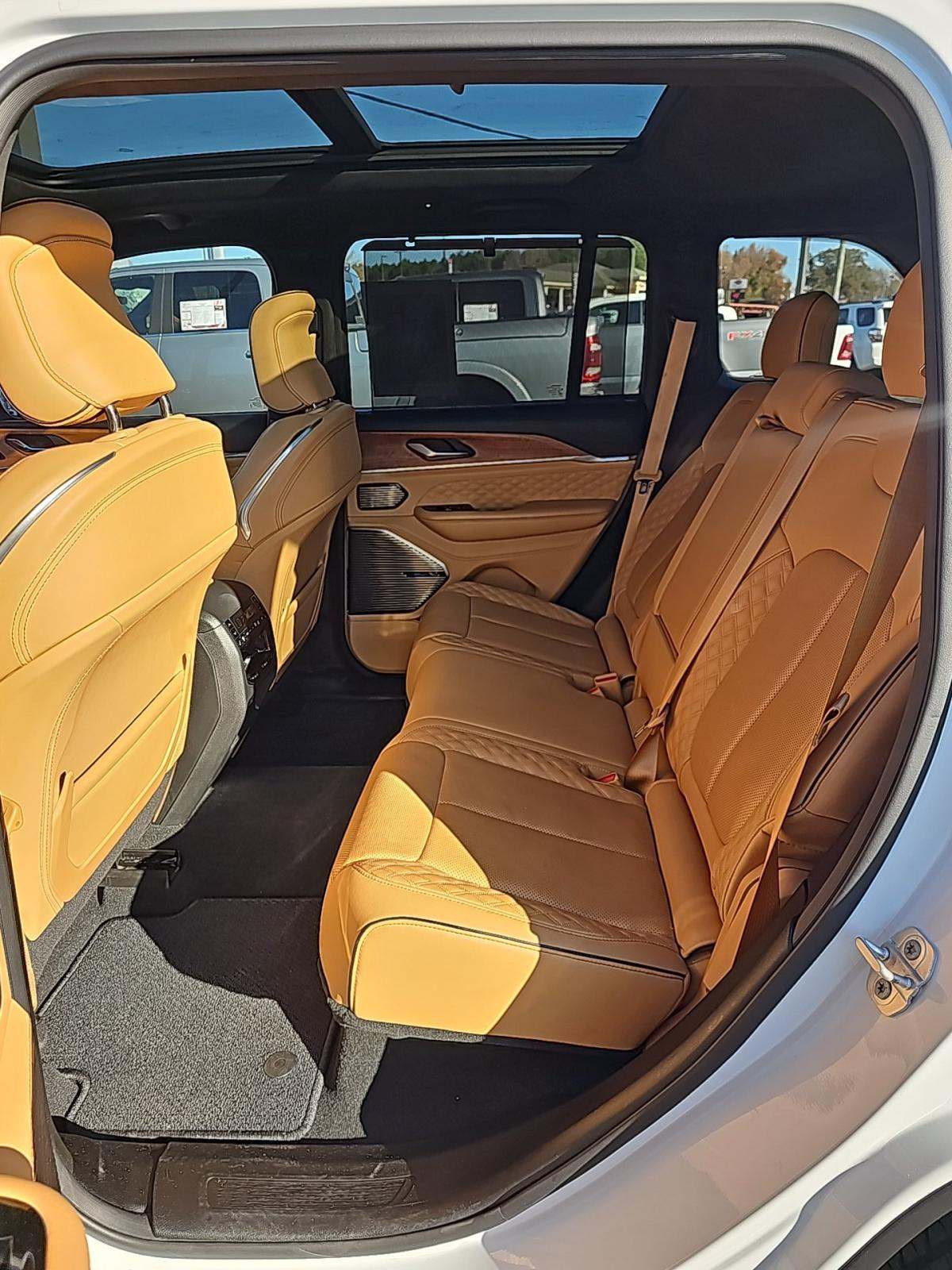 2024 Jeep Grand Cherokee 4xe Summit Reserve AWD