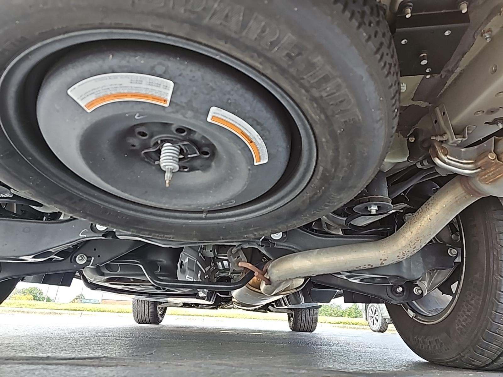 2023 Nissan Pathfinder SL FWD