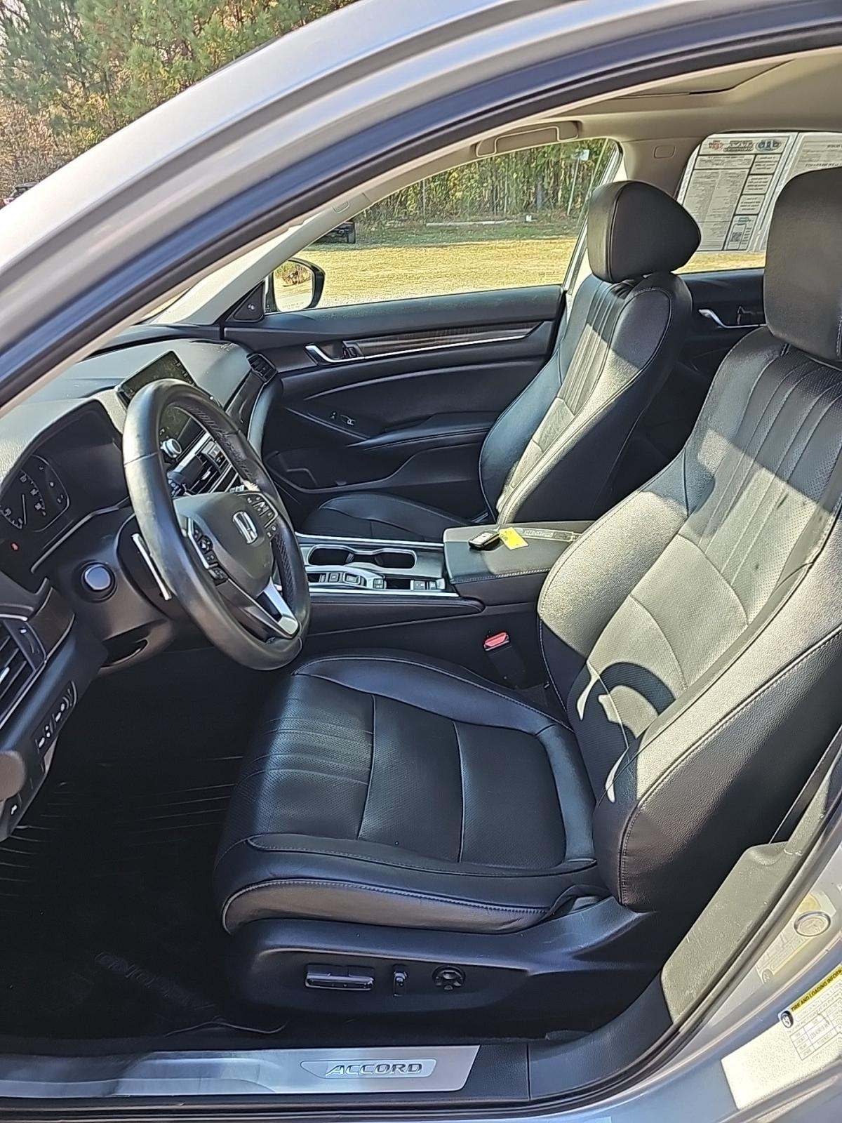 2019 Honda Accord Touring FWD