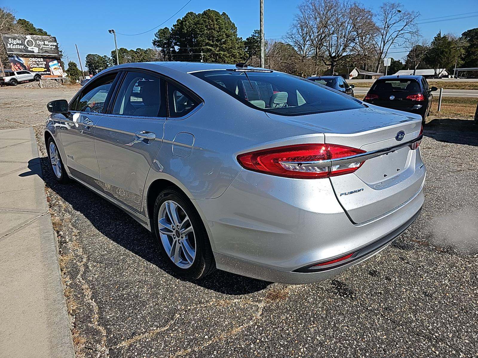 2018 Ford Fusion Hybrid S FWD
