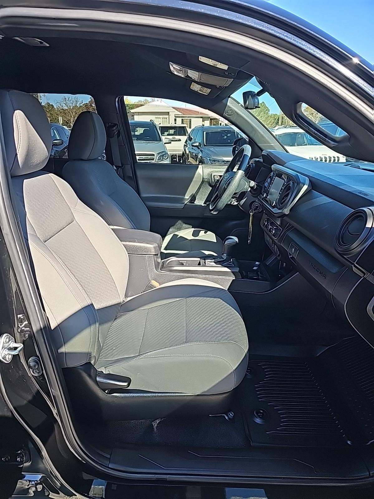 2022 Toyota Tacoma SR RWD