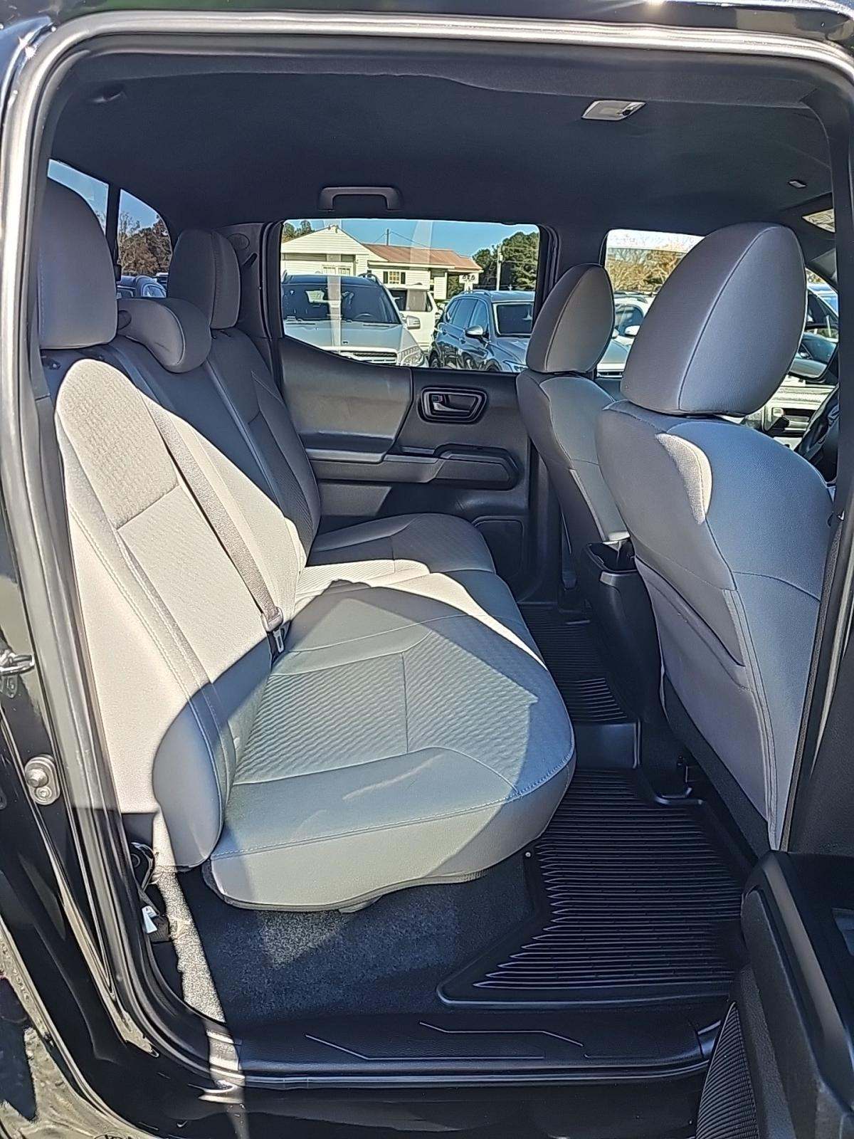 2022 Toyota Tacoma SR RWD