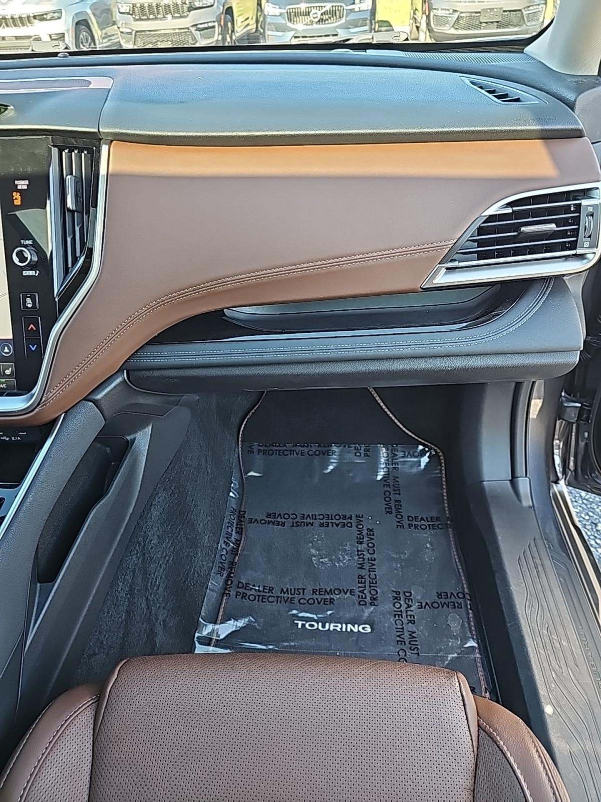 2022 Subaru Outback Touring XT AWD