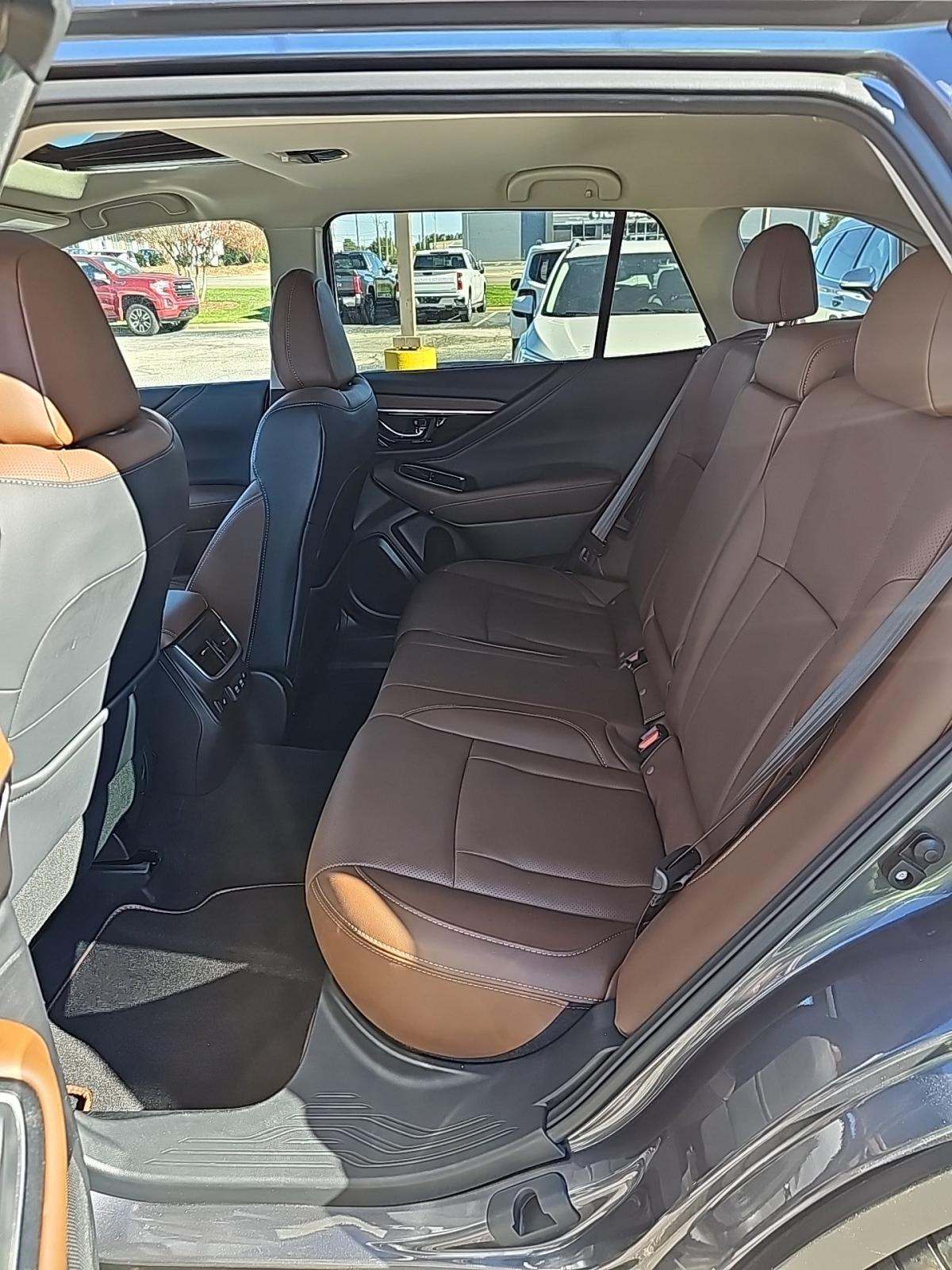 2022 Subaru Outback Touring XT AWD