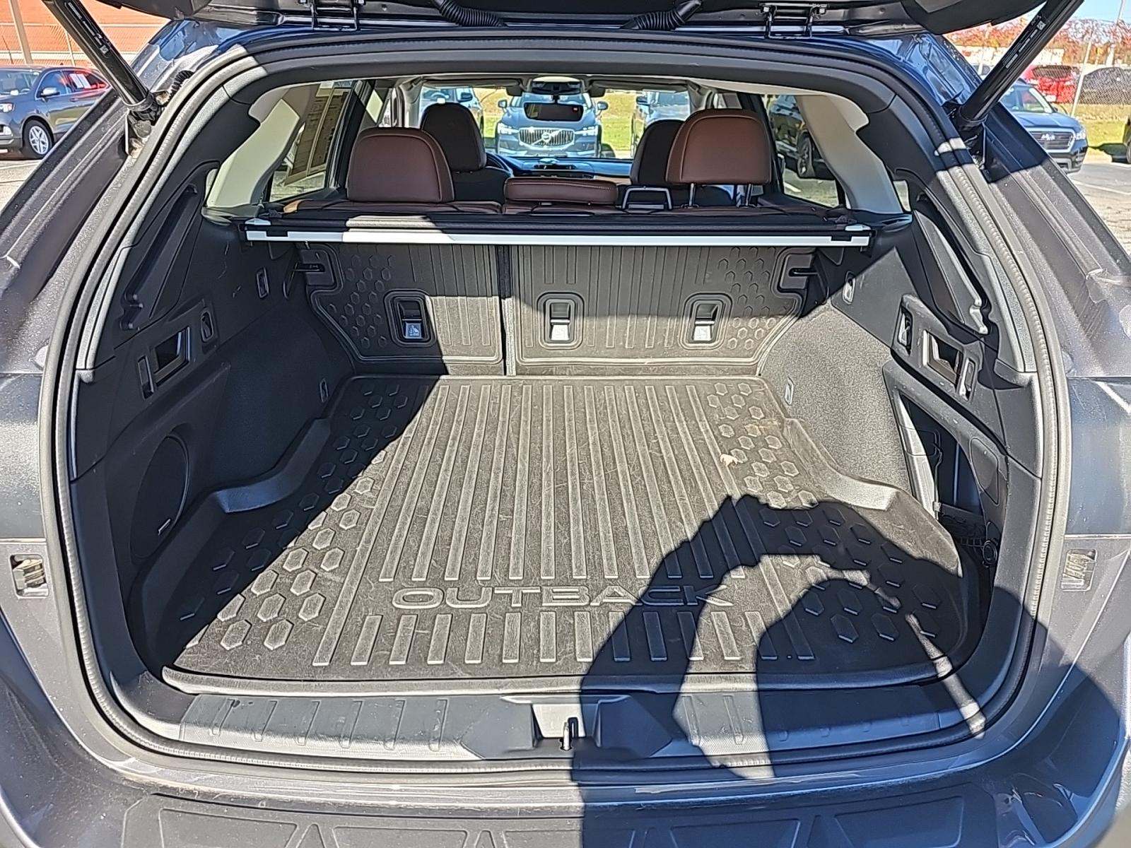 2022 Subaru Outback Touring XT AWD