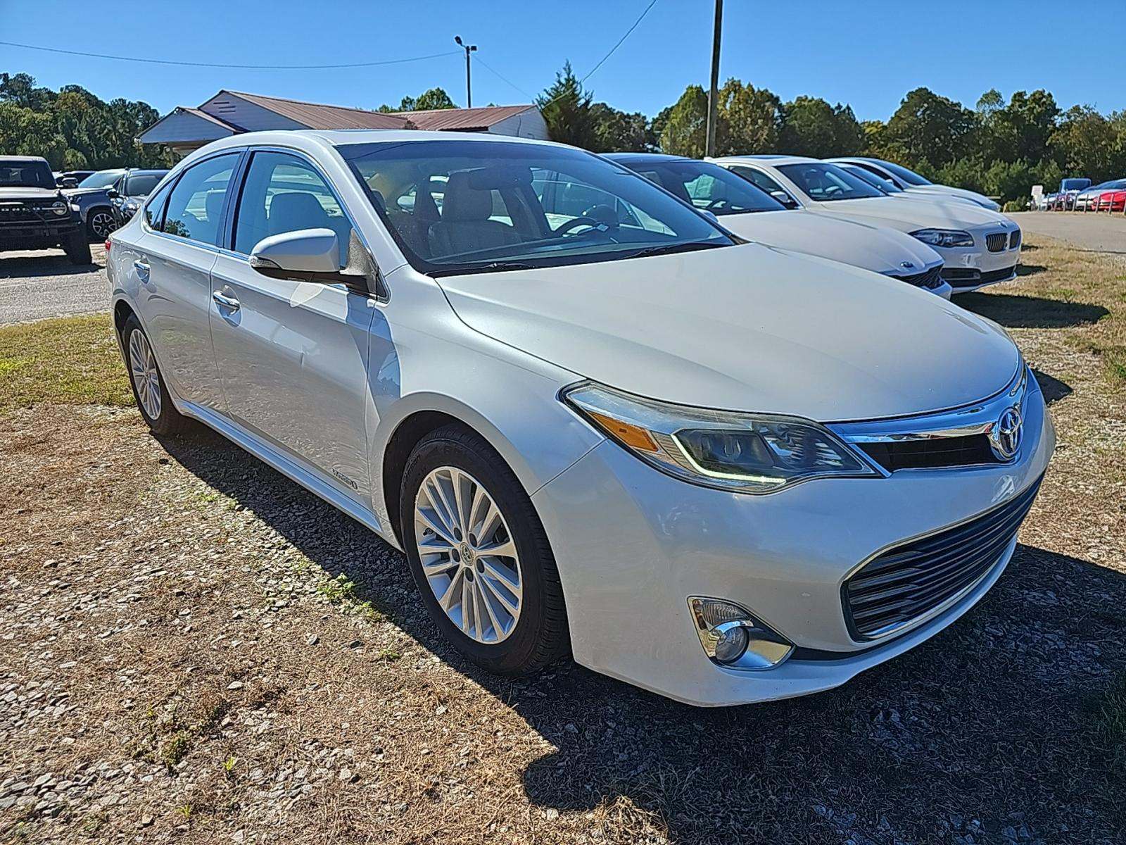 2013 Toyota Avalon Hybrid Limited FWD