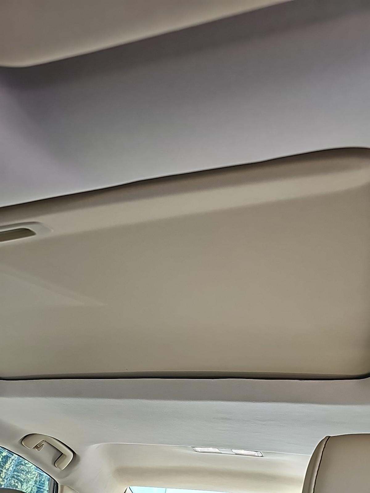 2013 Toyota Avalon Hybrid Limited FWD