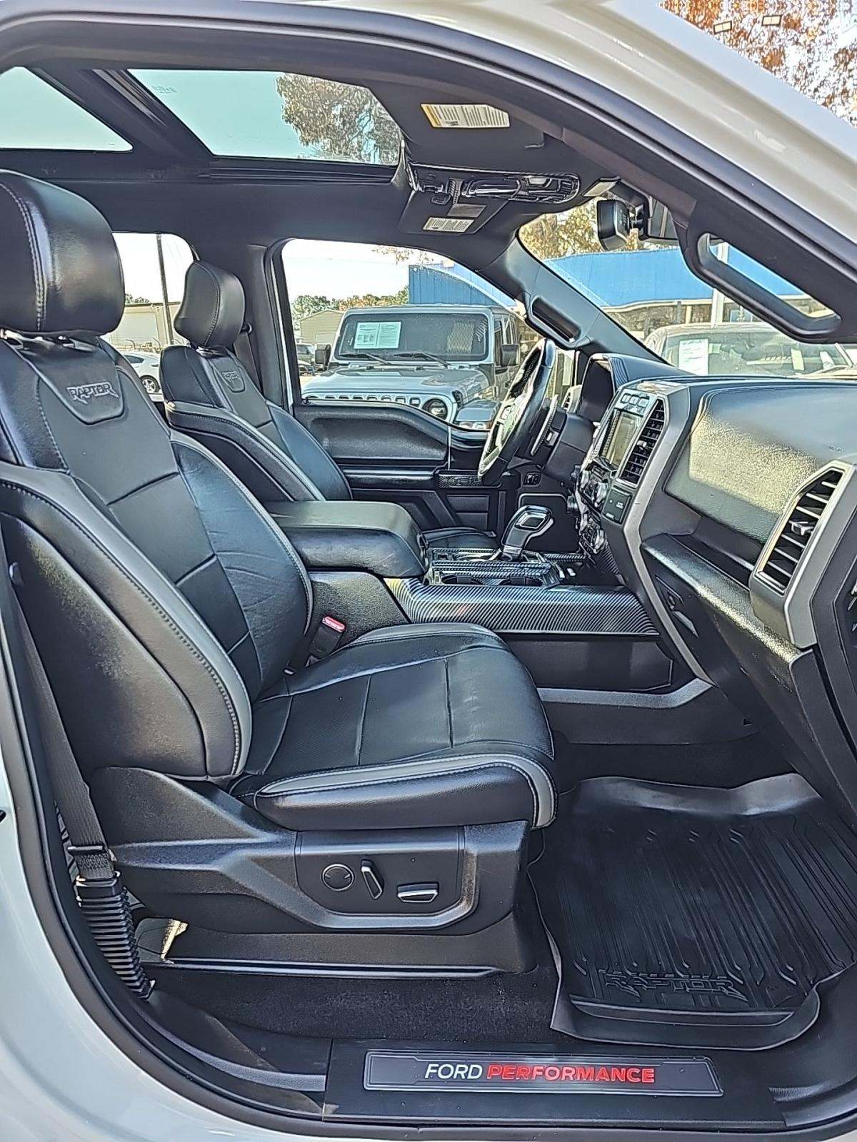 2017 Ford F-150 Raptor AWD