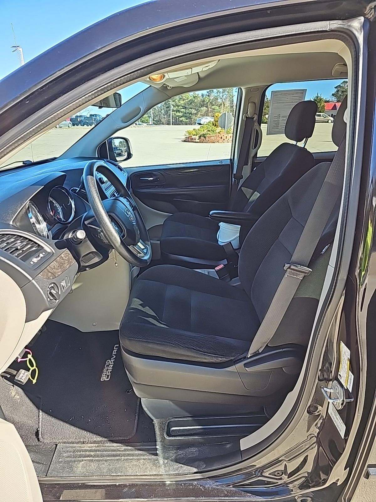 2016 Dodge Grand Caravan SE FWD