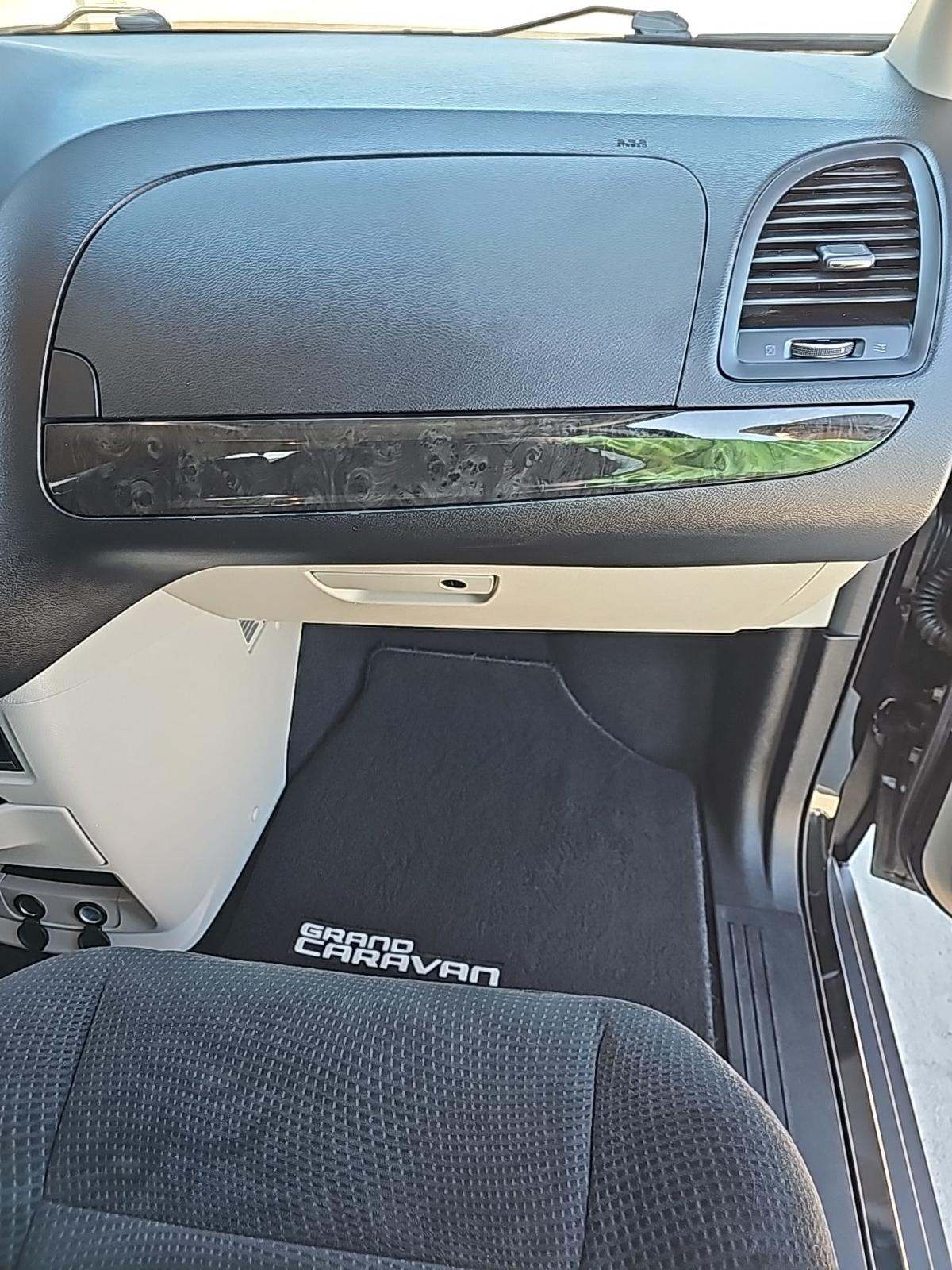 2016 Dodge Grand Caravan SE FWD