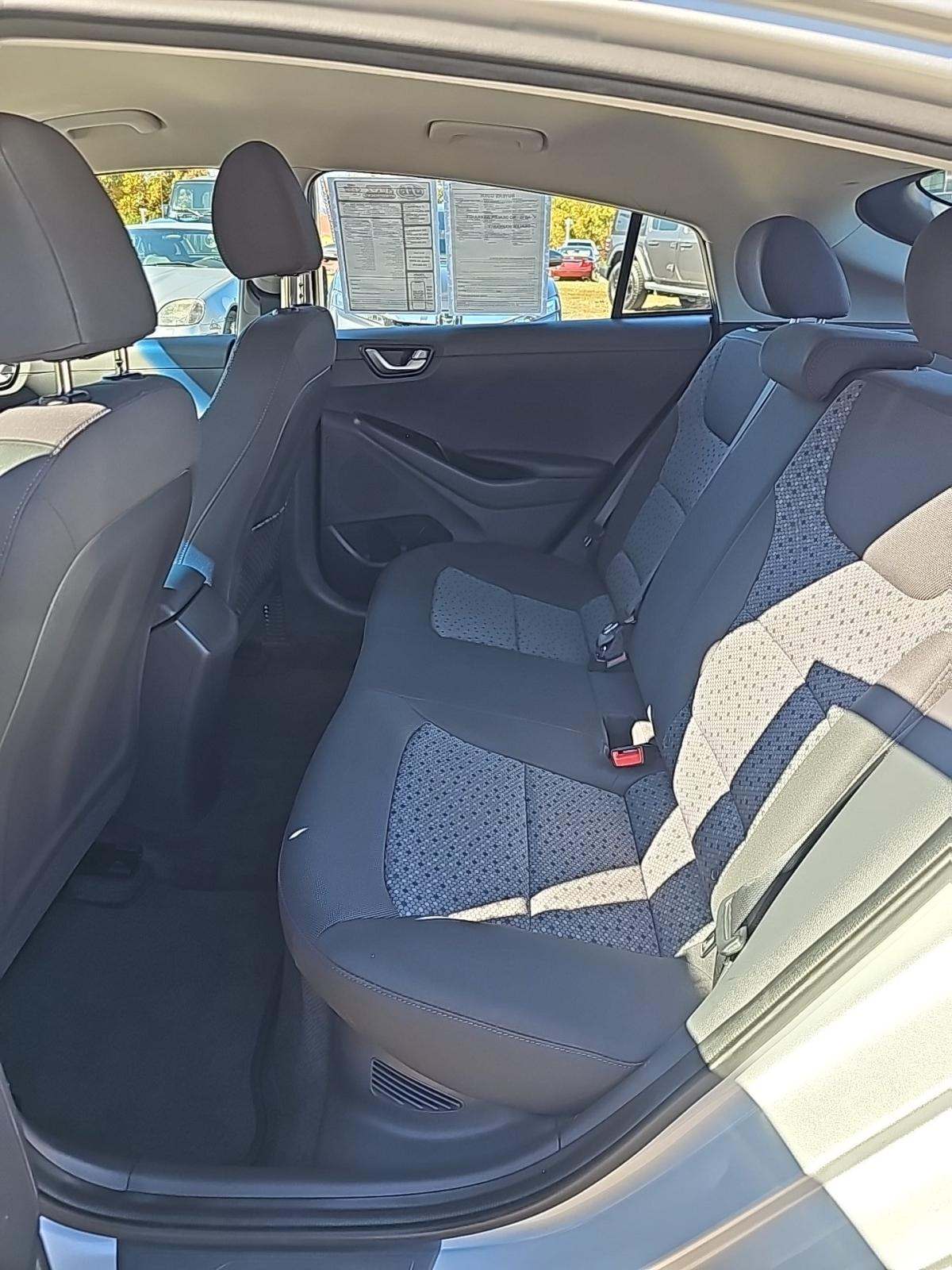 2019 Hyundai Ioniq Hybrid Blue FWD