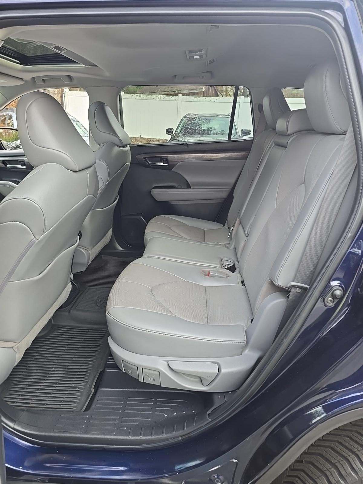 2022 Toyota Highlander Limited AWD