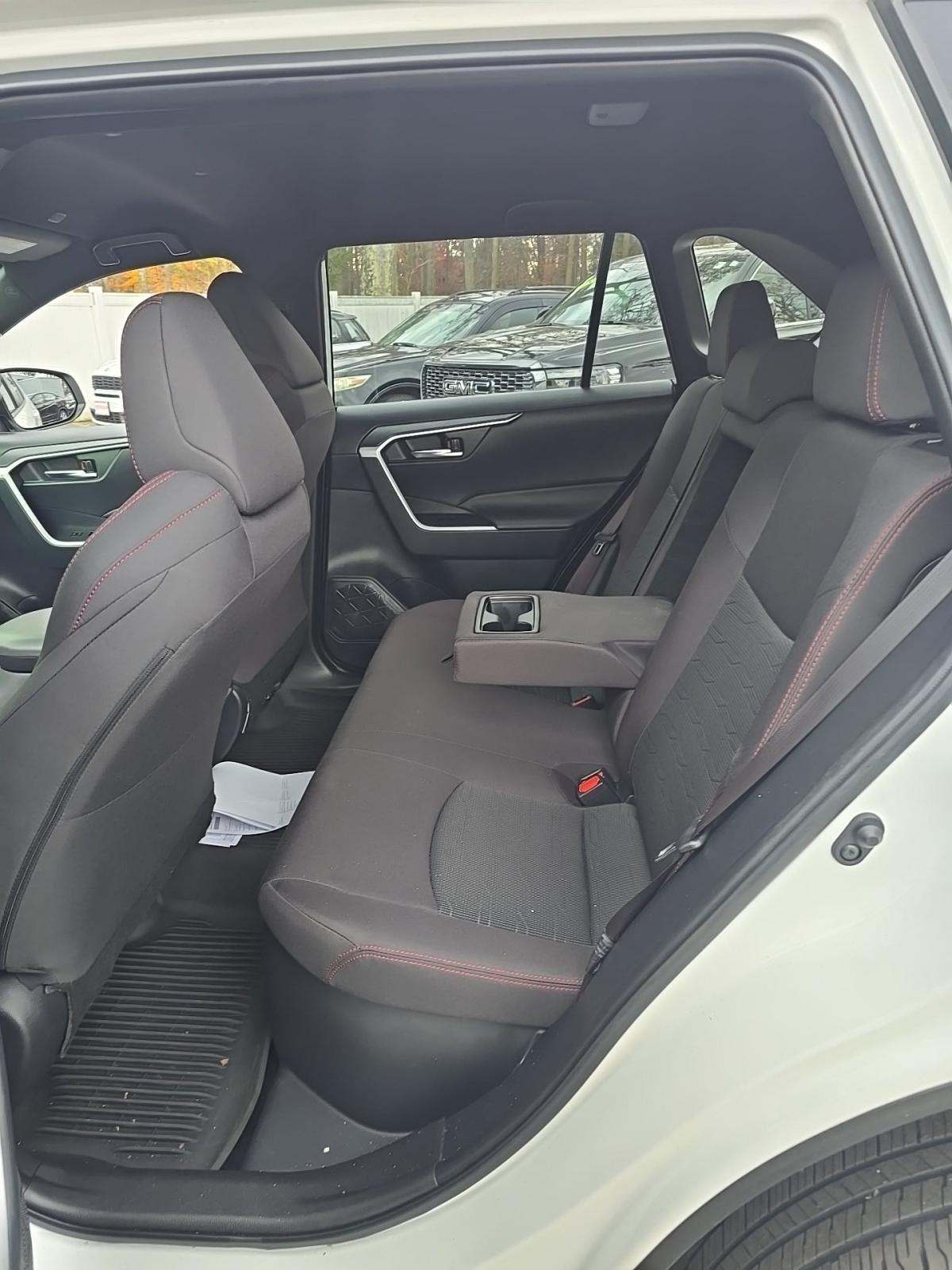 2025 Toyota RAV4 Plug-In Hybrid SE AWD