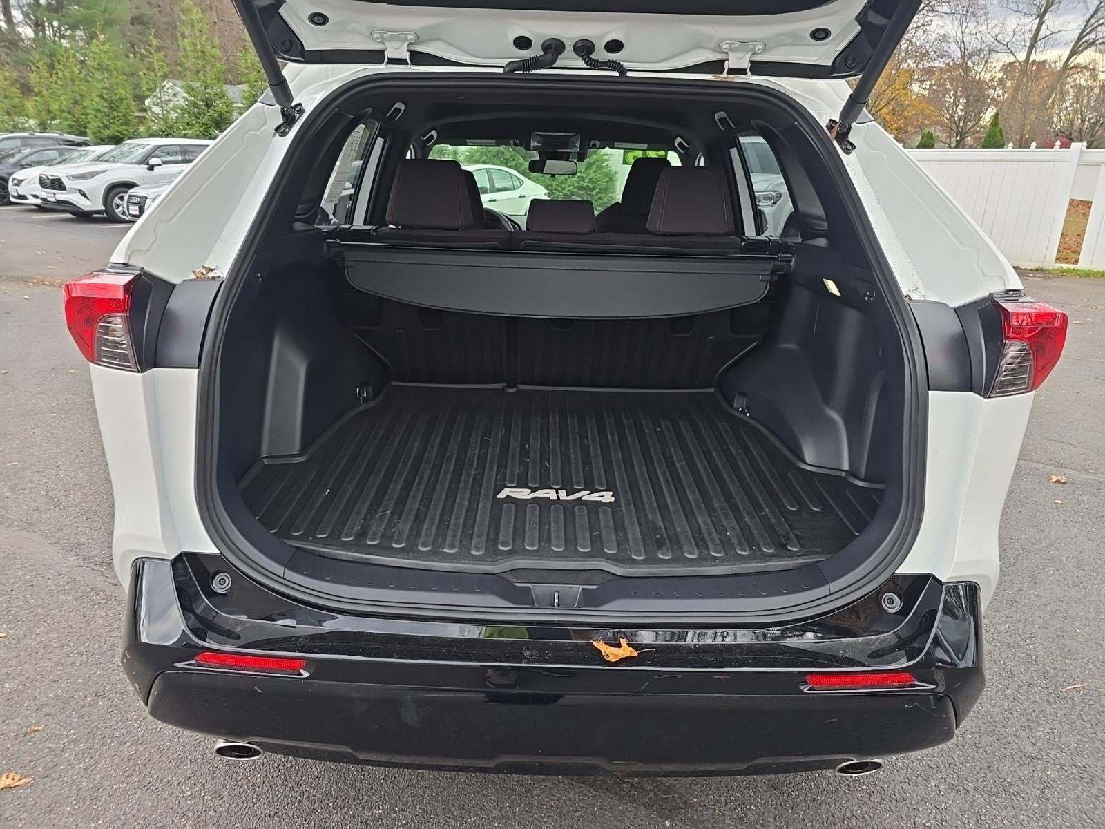 2025 Toyota RAV4 Plug-In Hybrid SE AWD