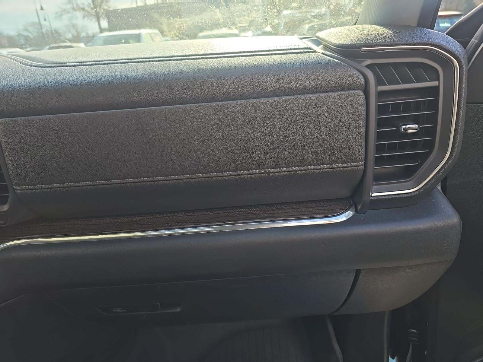 2023 Chevrolet Silverado 1500 RST AWD