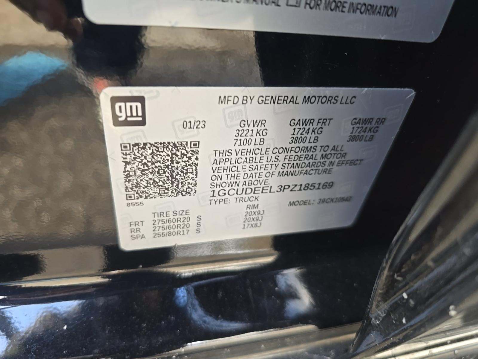 2023 Chevrolet Silverado 1500 RST AWD