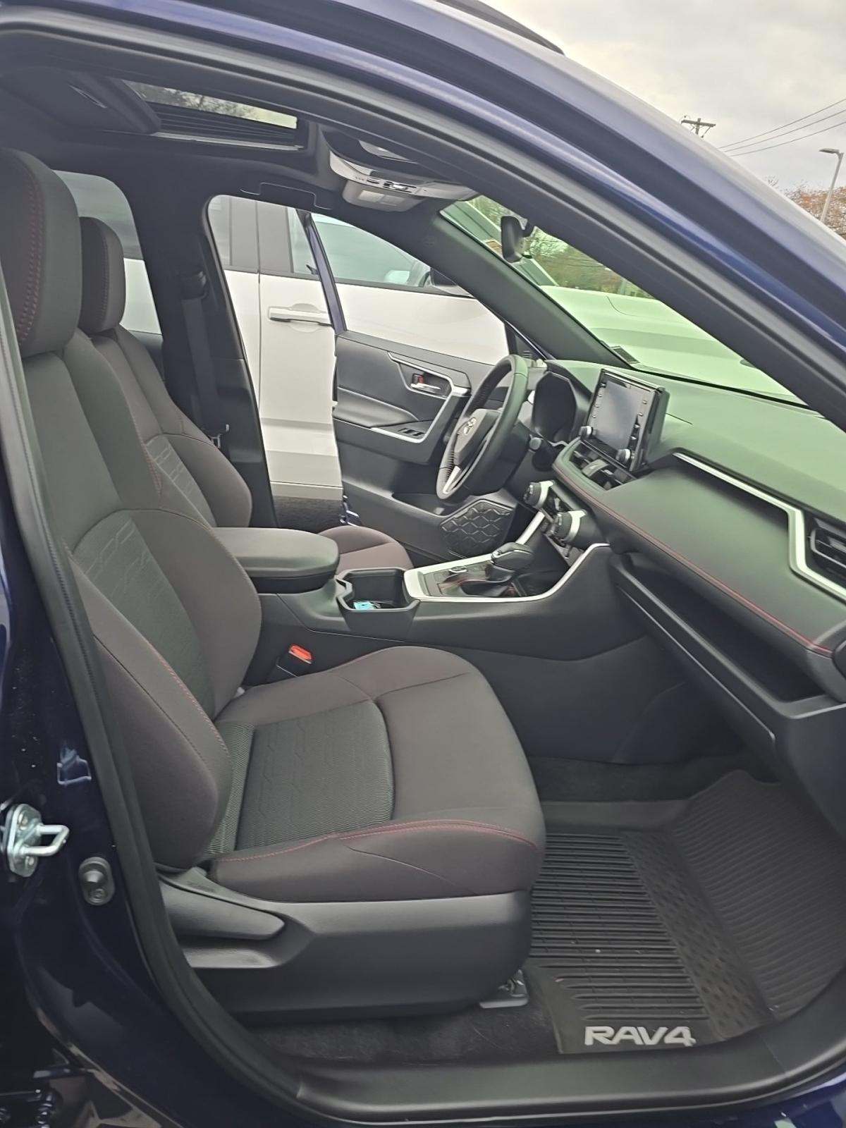 2022 Toyota RAV4 Prime SE AWD