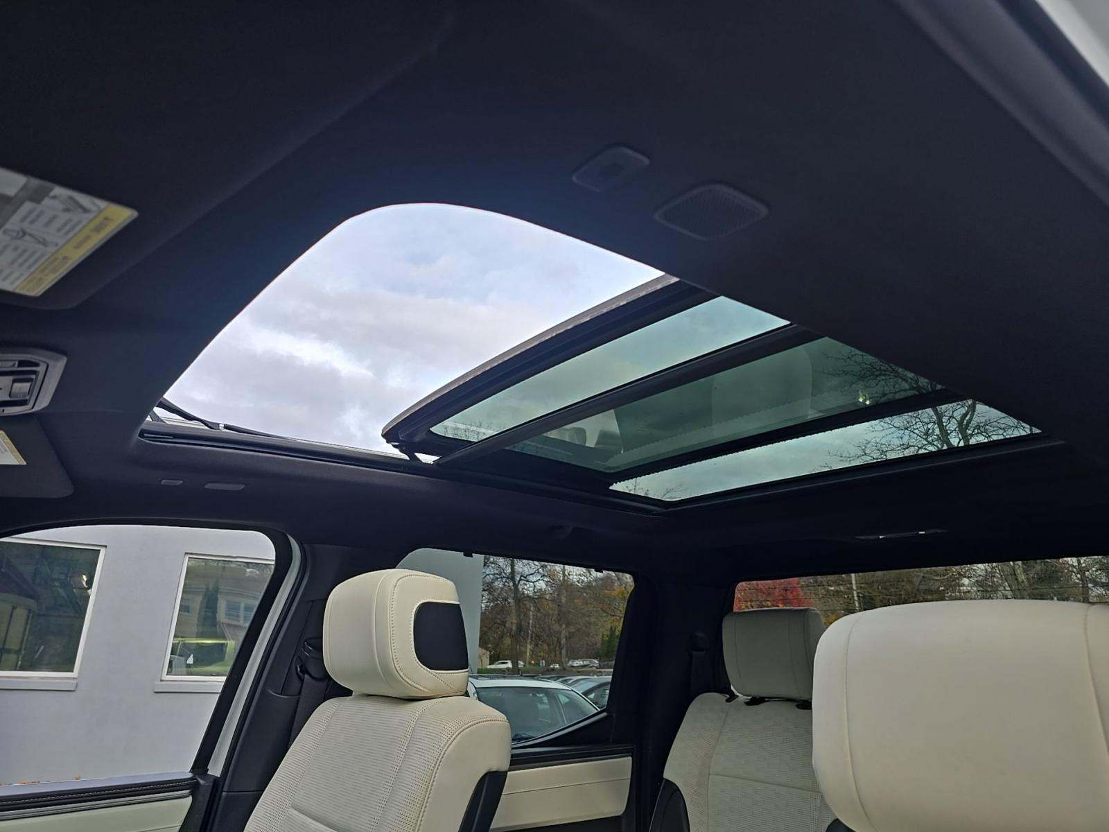 2023 Toyota Tundra Hybrid Capstone AWD