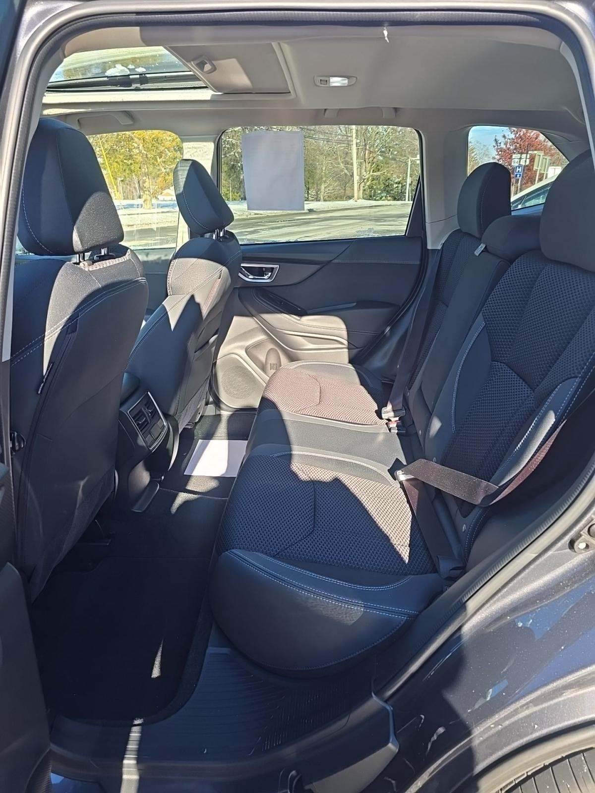 2022 Subaru Forester Premium AWD