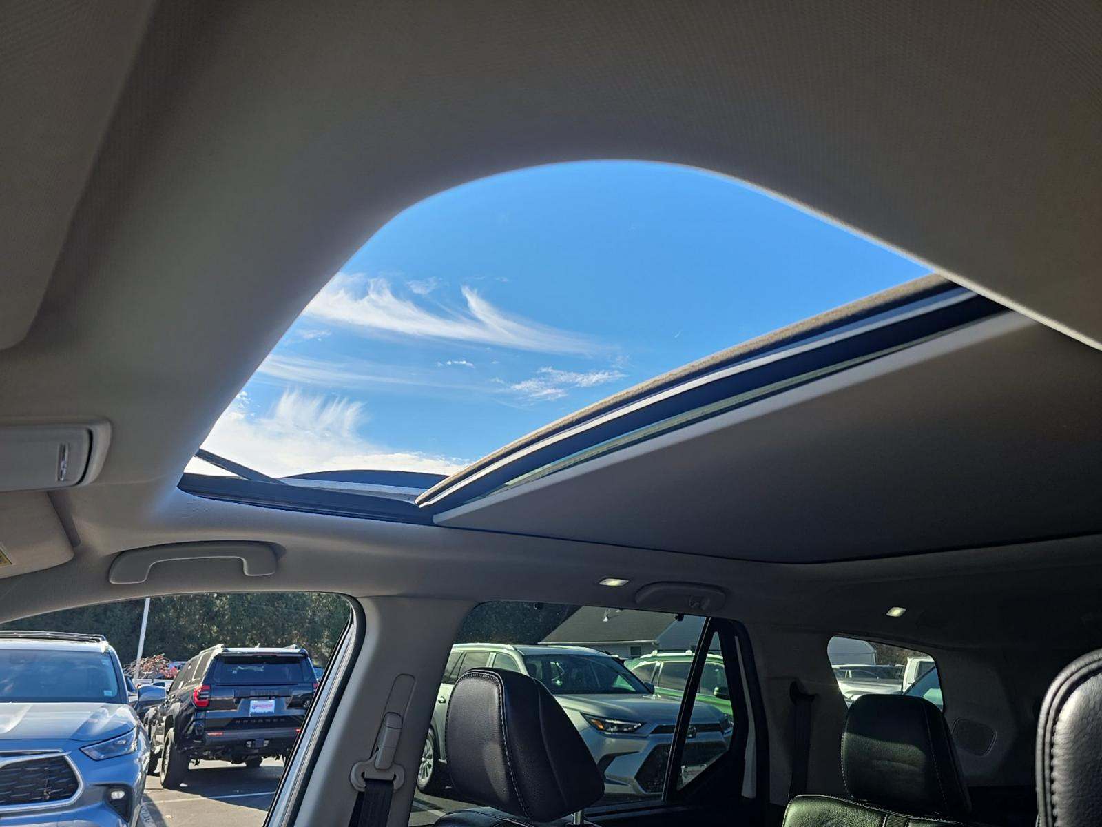 2025 Honda Pilot Touring AWD