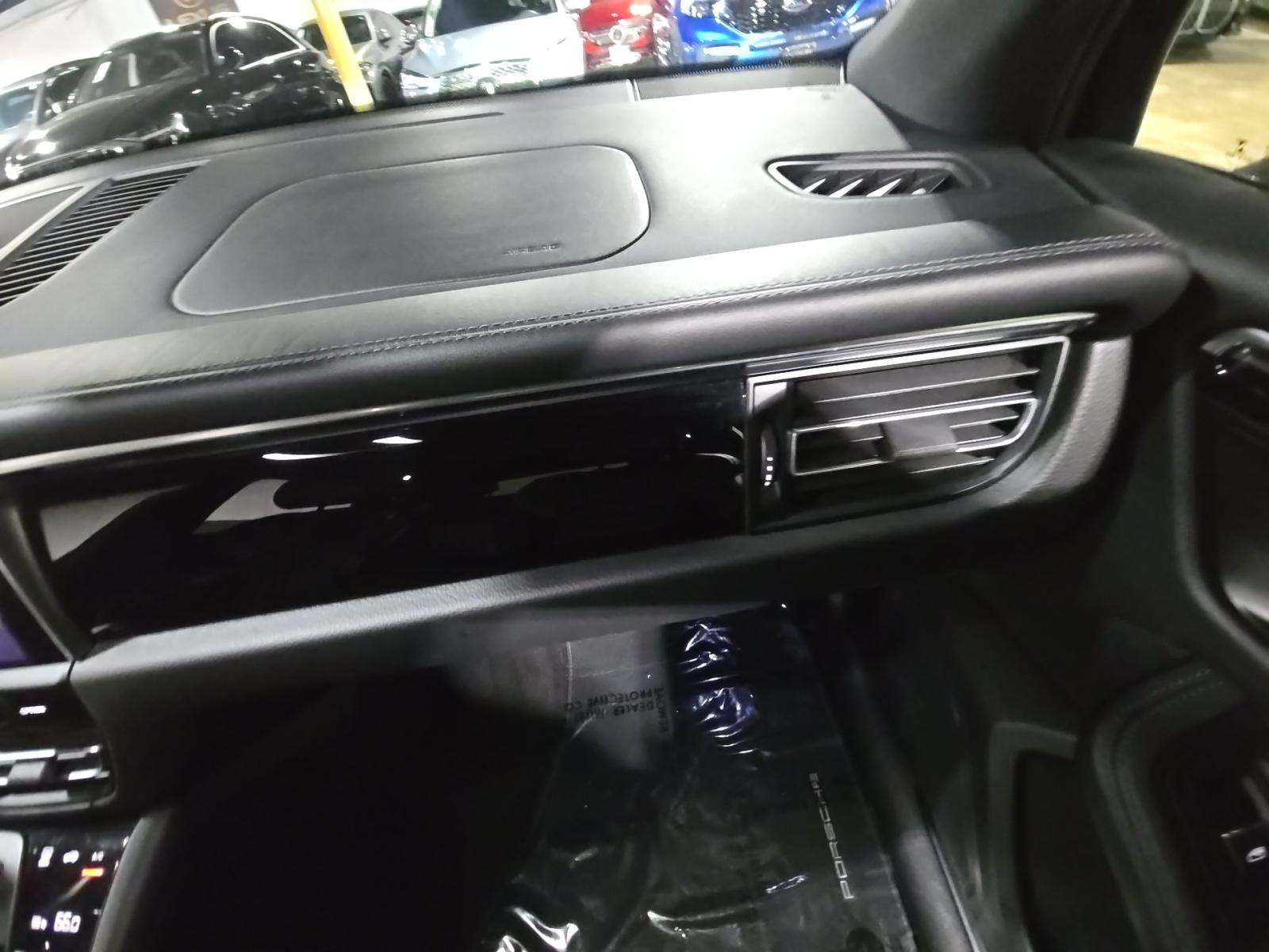 2023 Porsche Macan T AWD