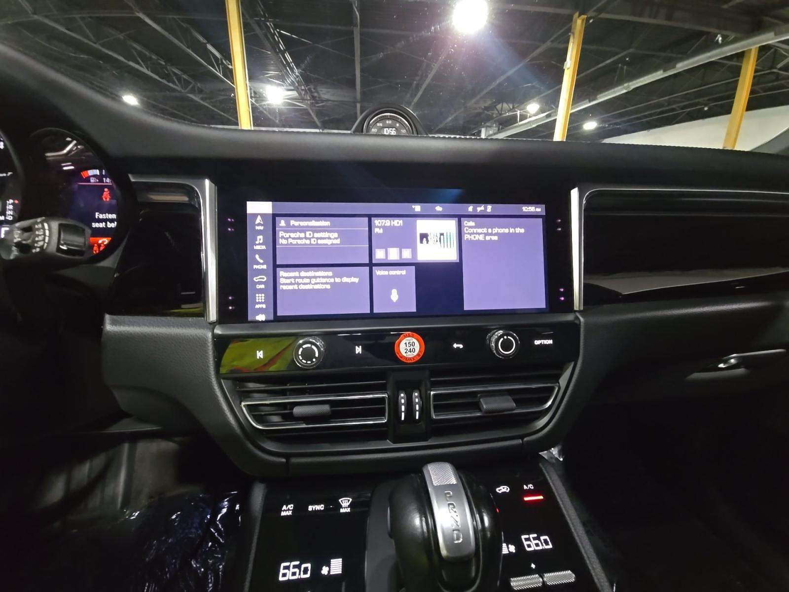 2023 Porsche Macan T AWD
