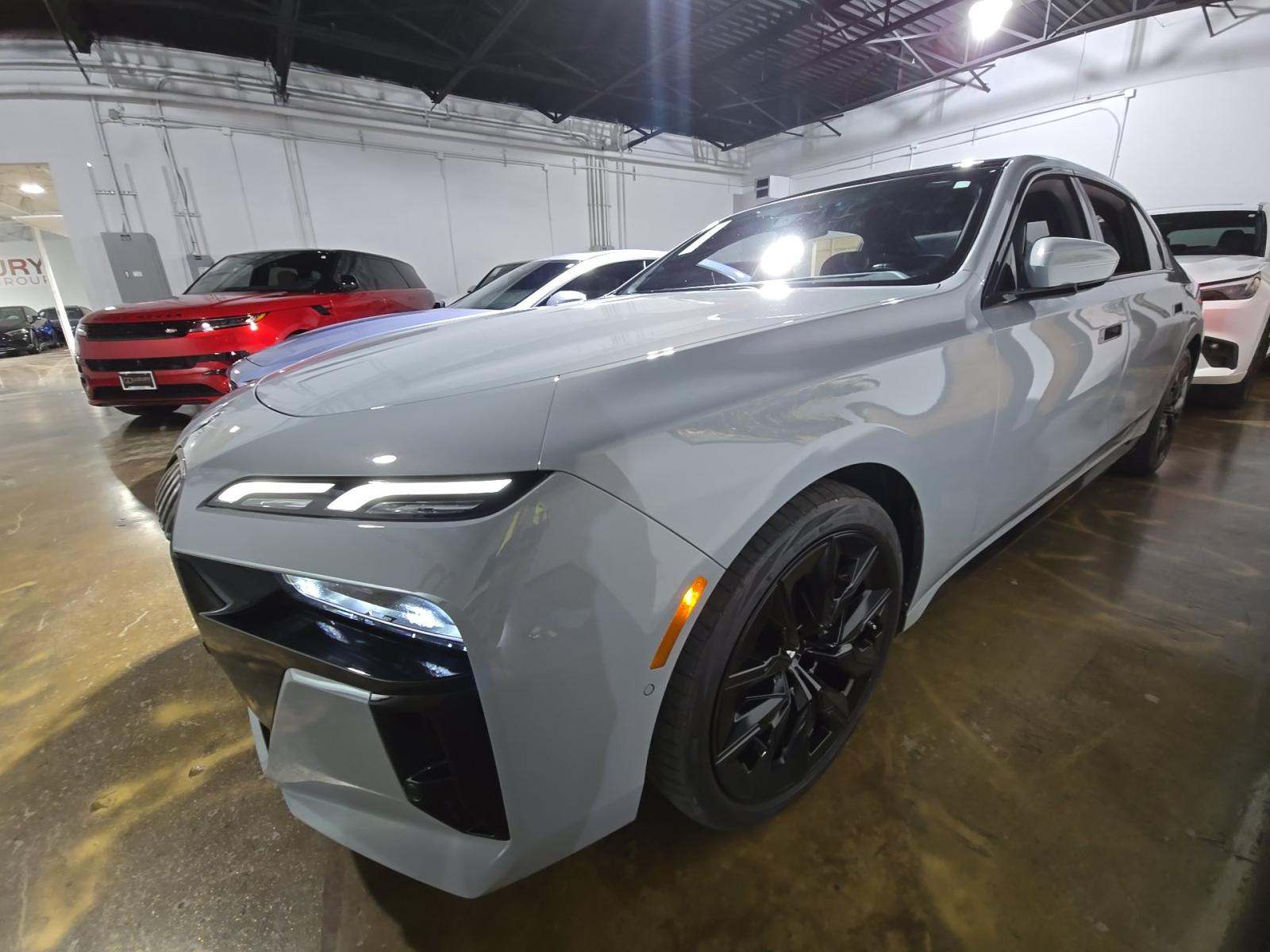 2023 BMW 7 Series 740i RWD