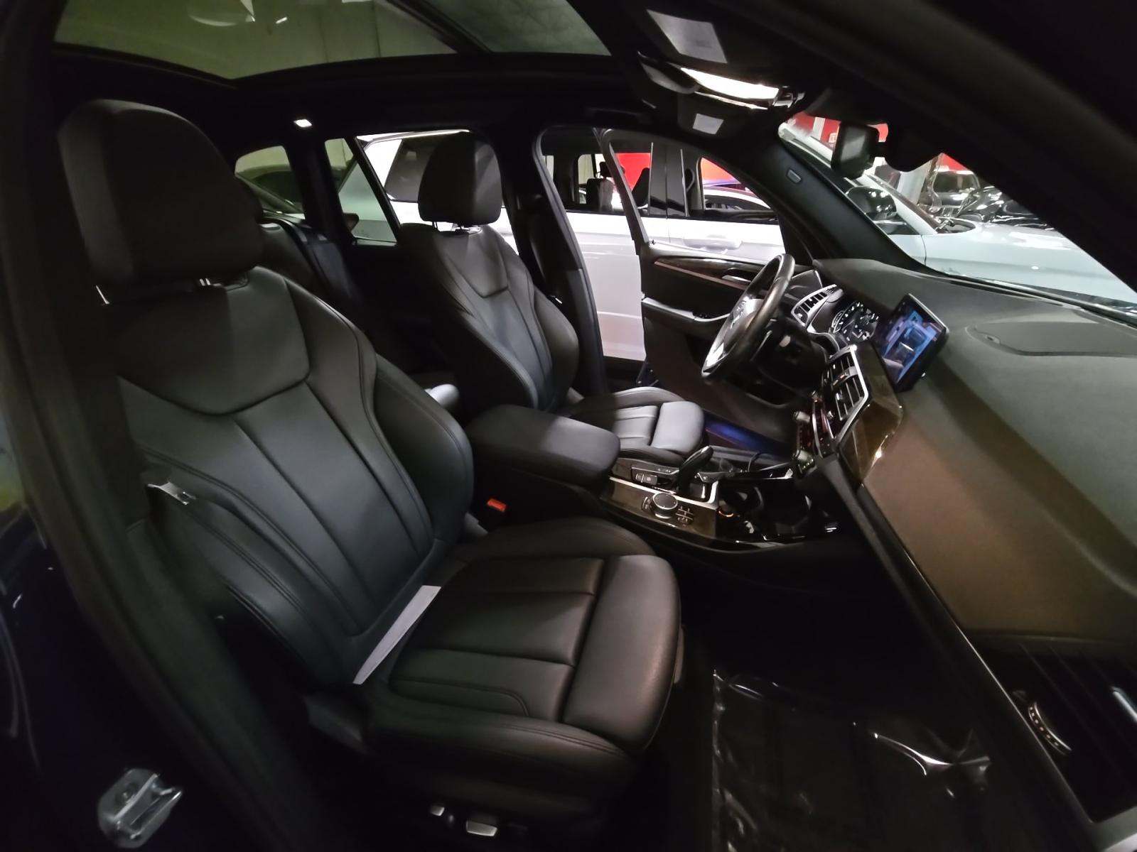 2019 BMW X3 sDrive30i RWD