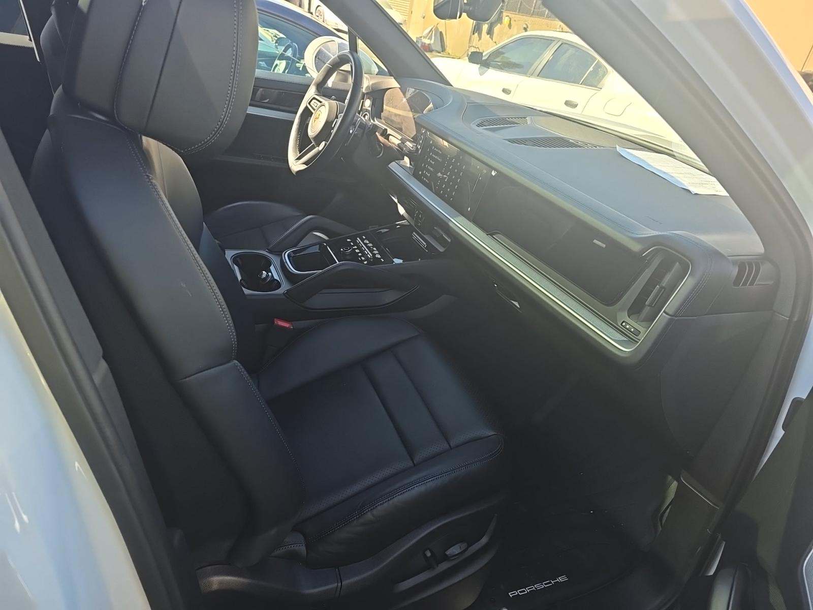 2024 Porsche Cayenne S AWD