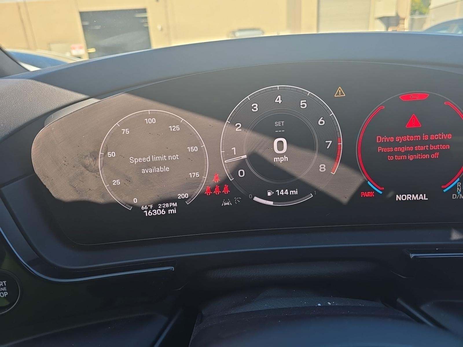 2024 Porsche Cayenne S AWD