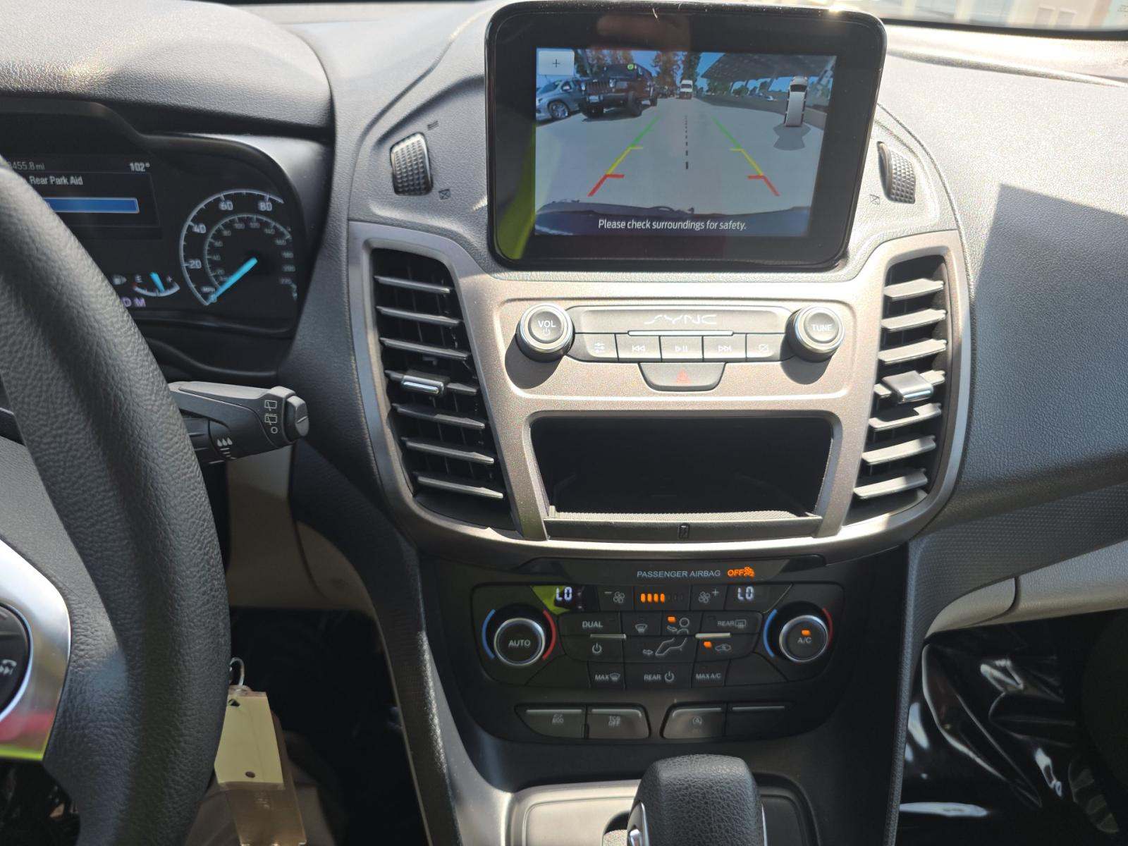 FORD TRANSIT CONNECT - 6