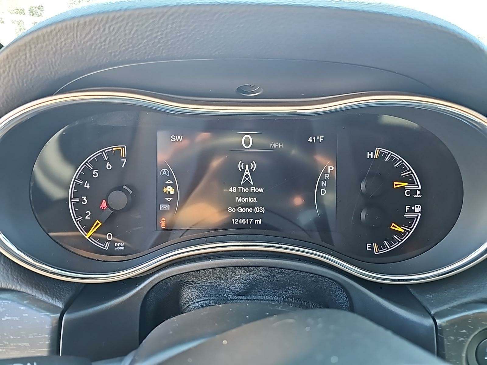 2017 Jeep Grand Cherokee Laredo AWD