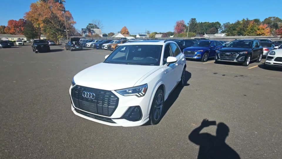 2024 Audi Q3 S line Premium 45 TFSI