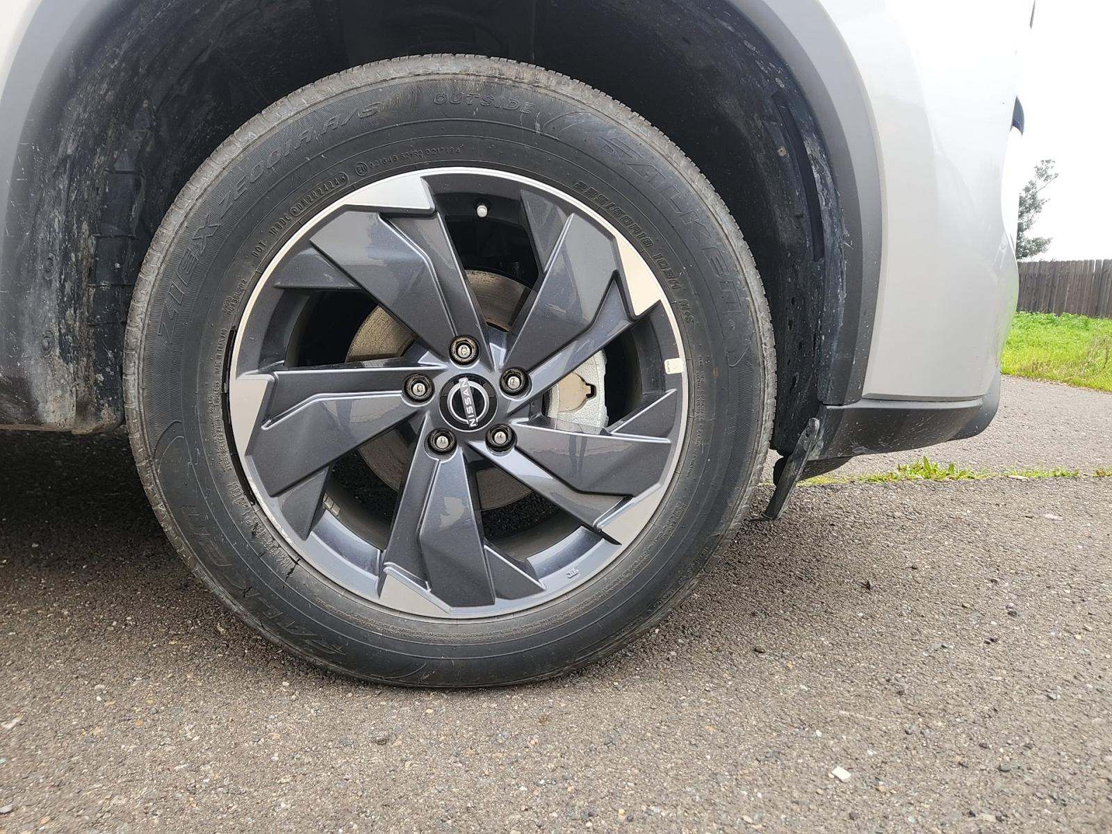 2025 Nissan Rogue SV FWD