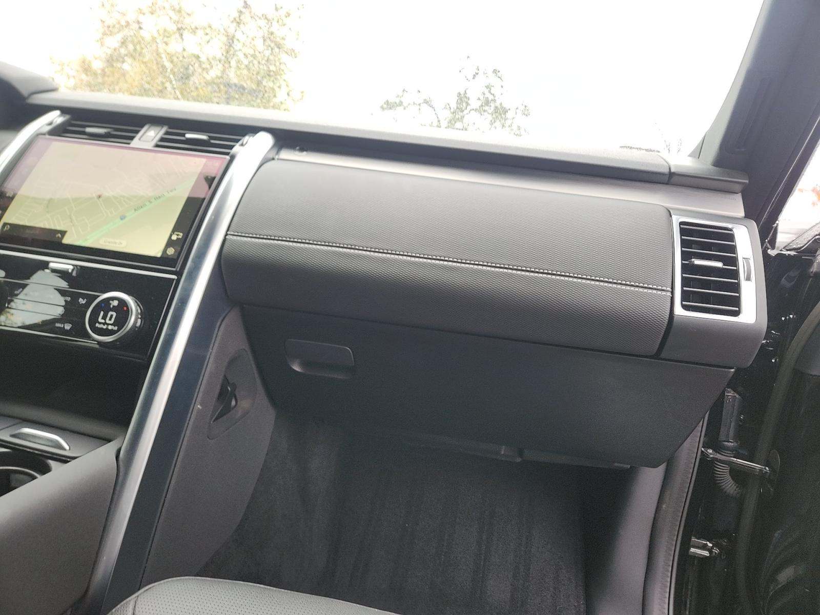 2023 Land Rover Discovery R-Dynamic S AWD