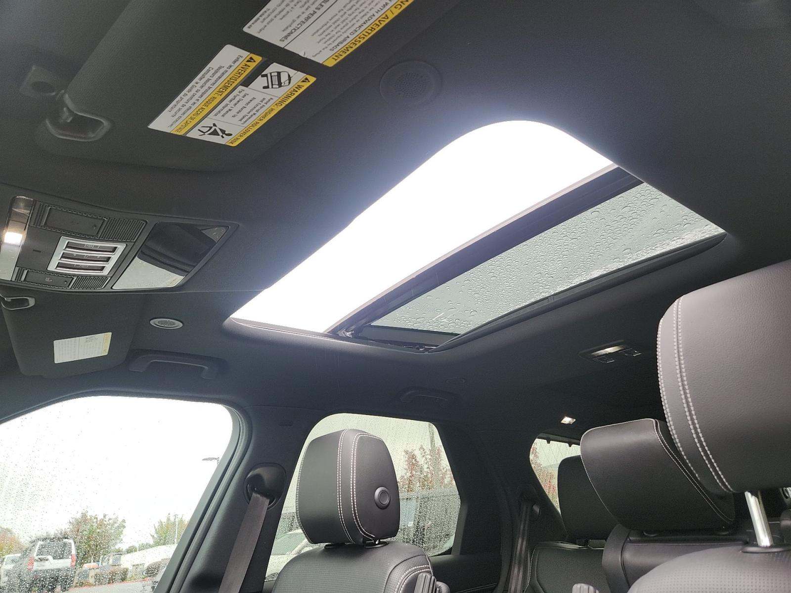 2023 Land Rover Discovery R-Dynamic S AWD