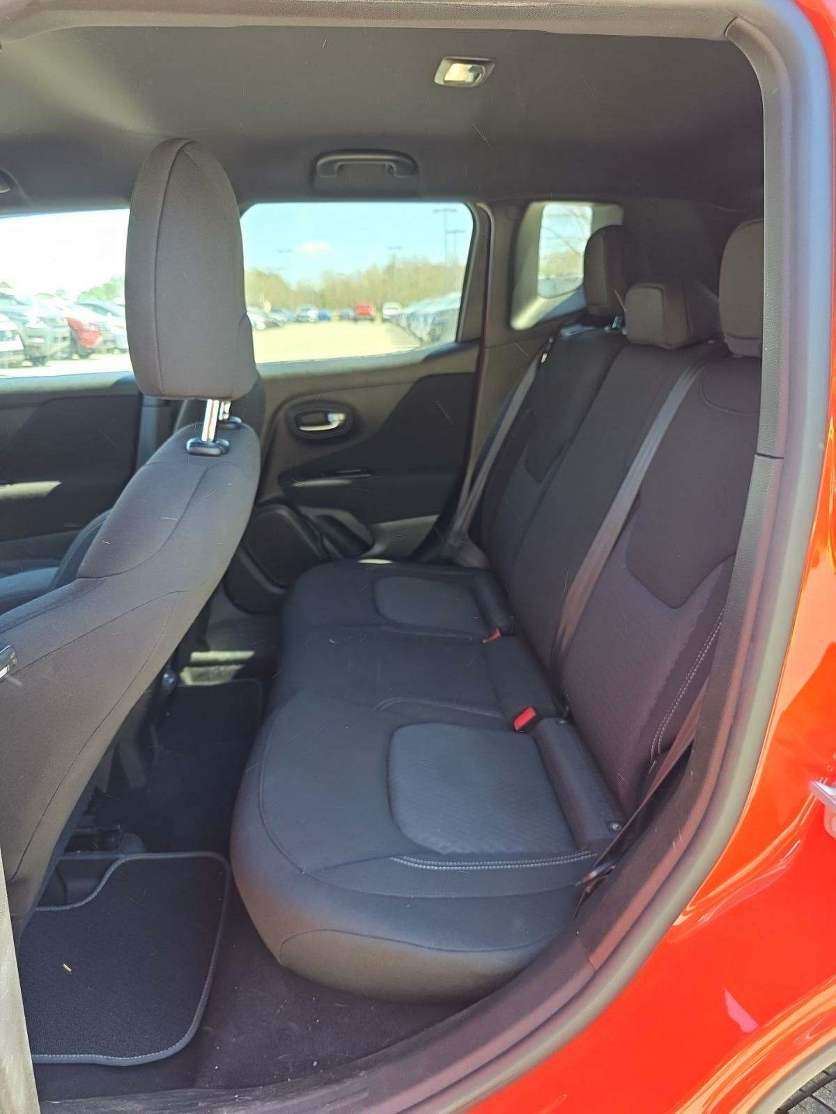 2021 Jeep Renegade Latitude FWD