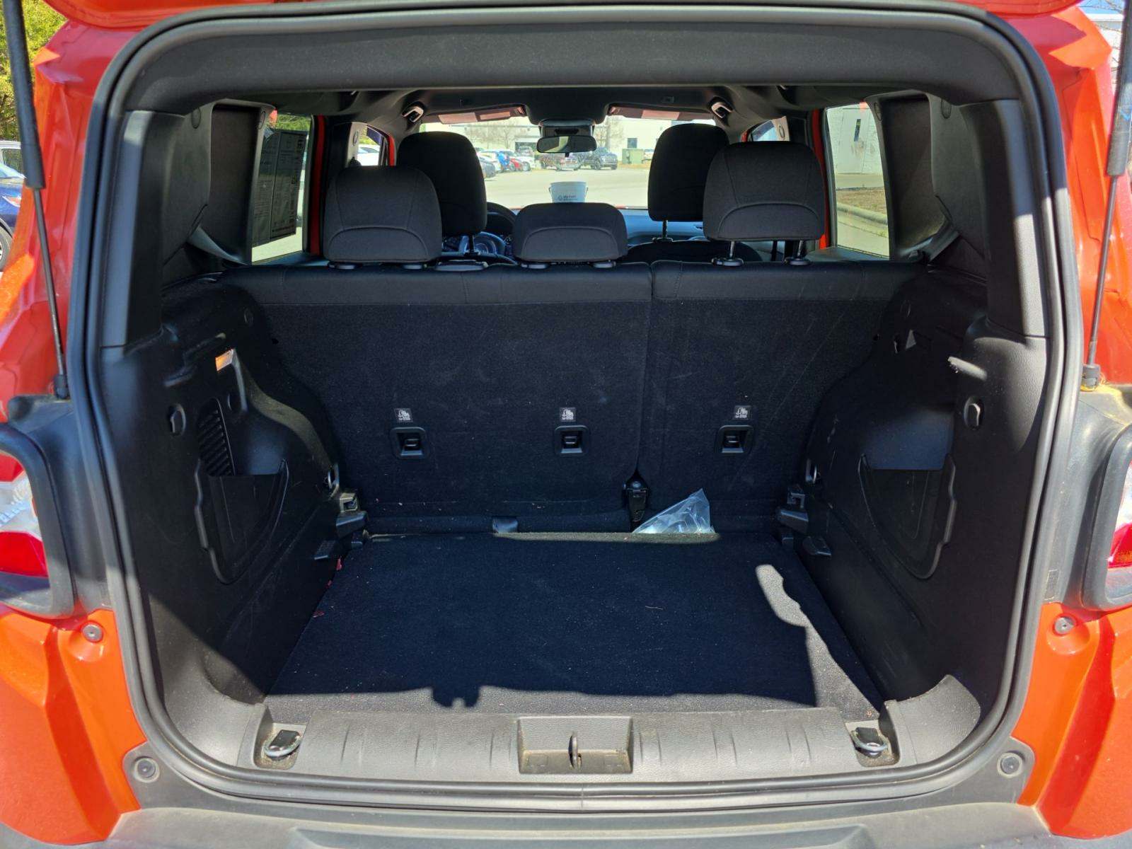 2021 Jeep Renegade Latitude FWD