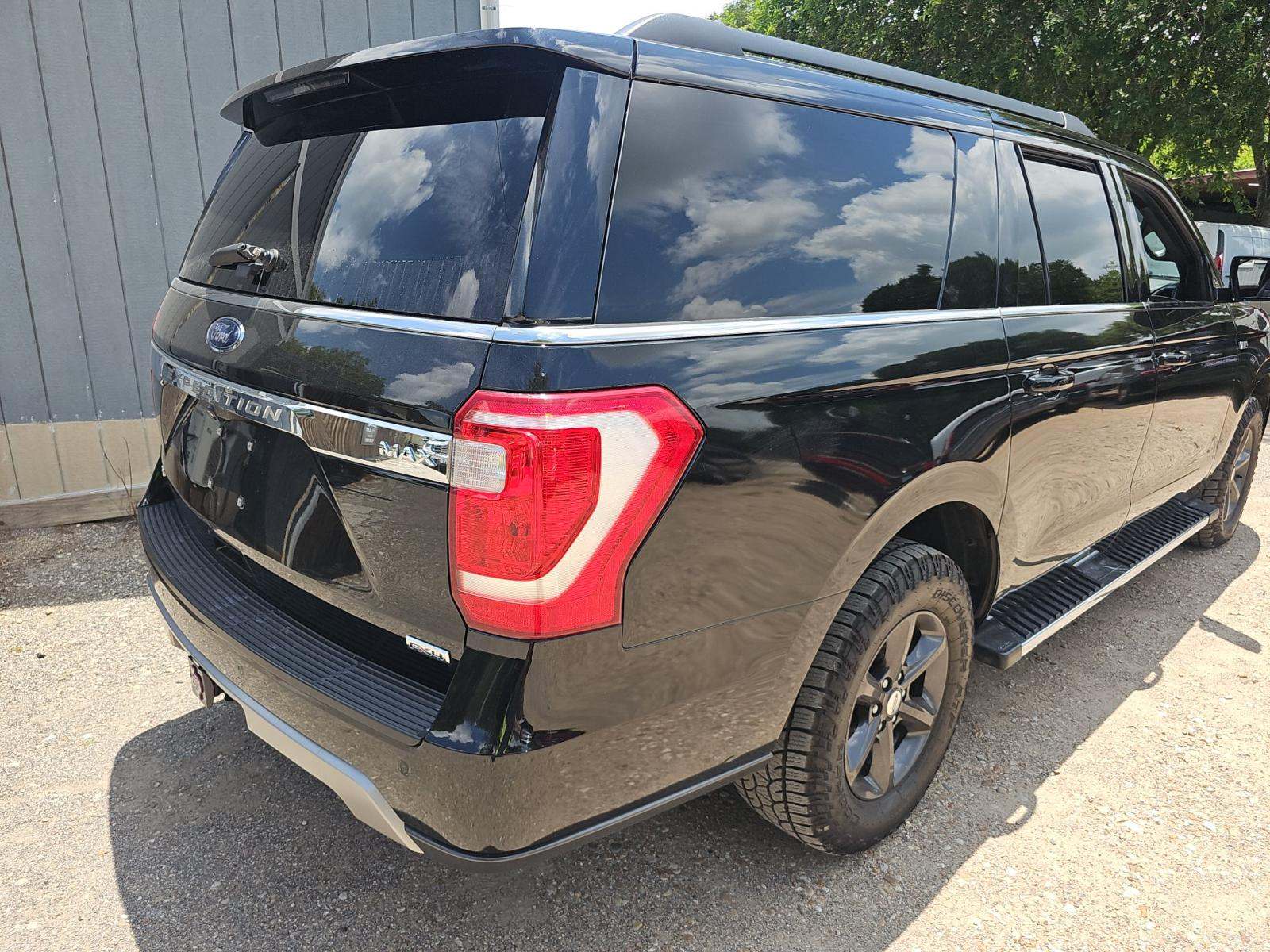 FORD EXPEDITION MAX - 3