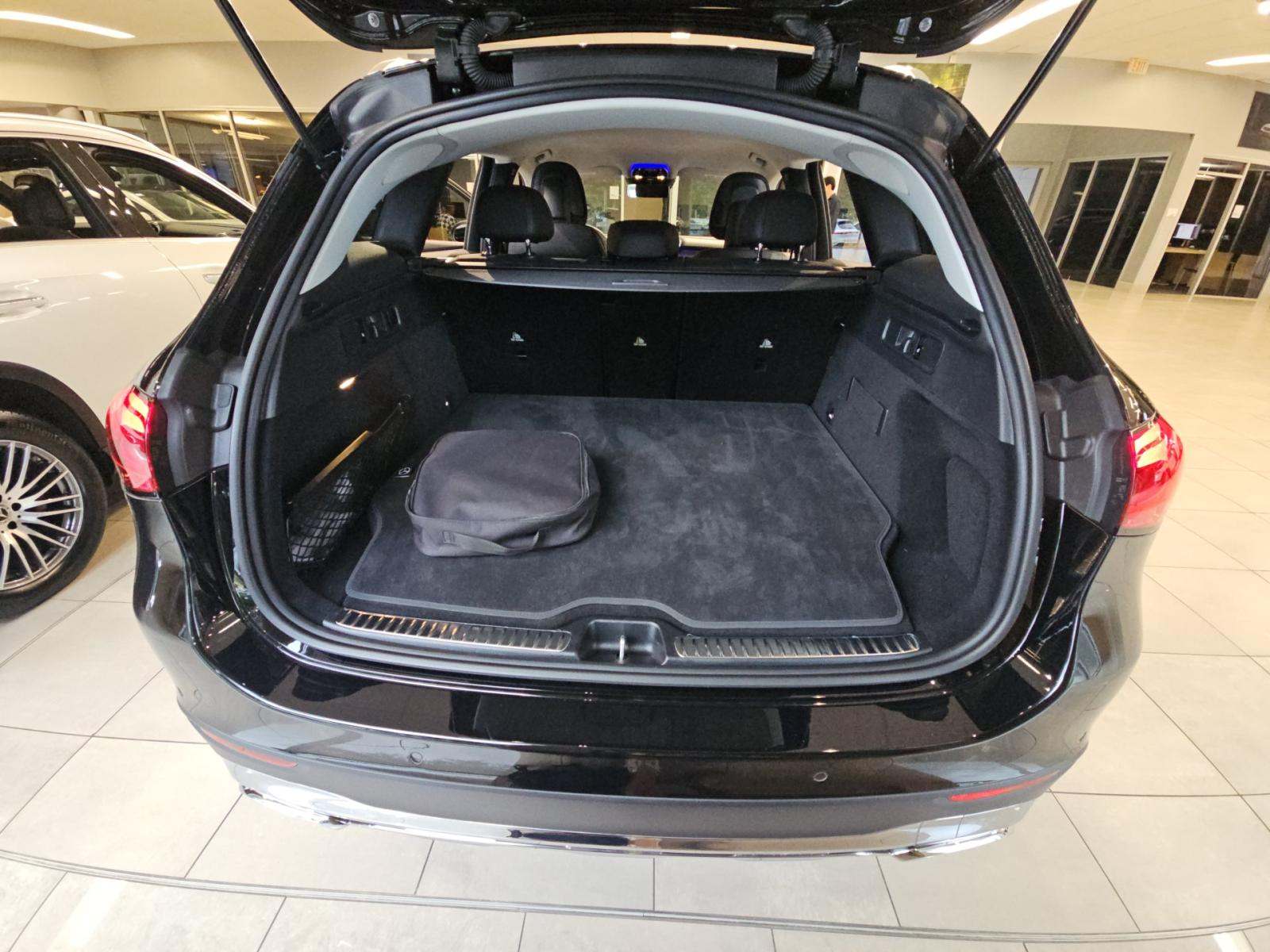 2025 Mercedes-Benz GLC GLC 350e AWD