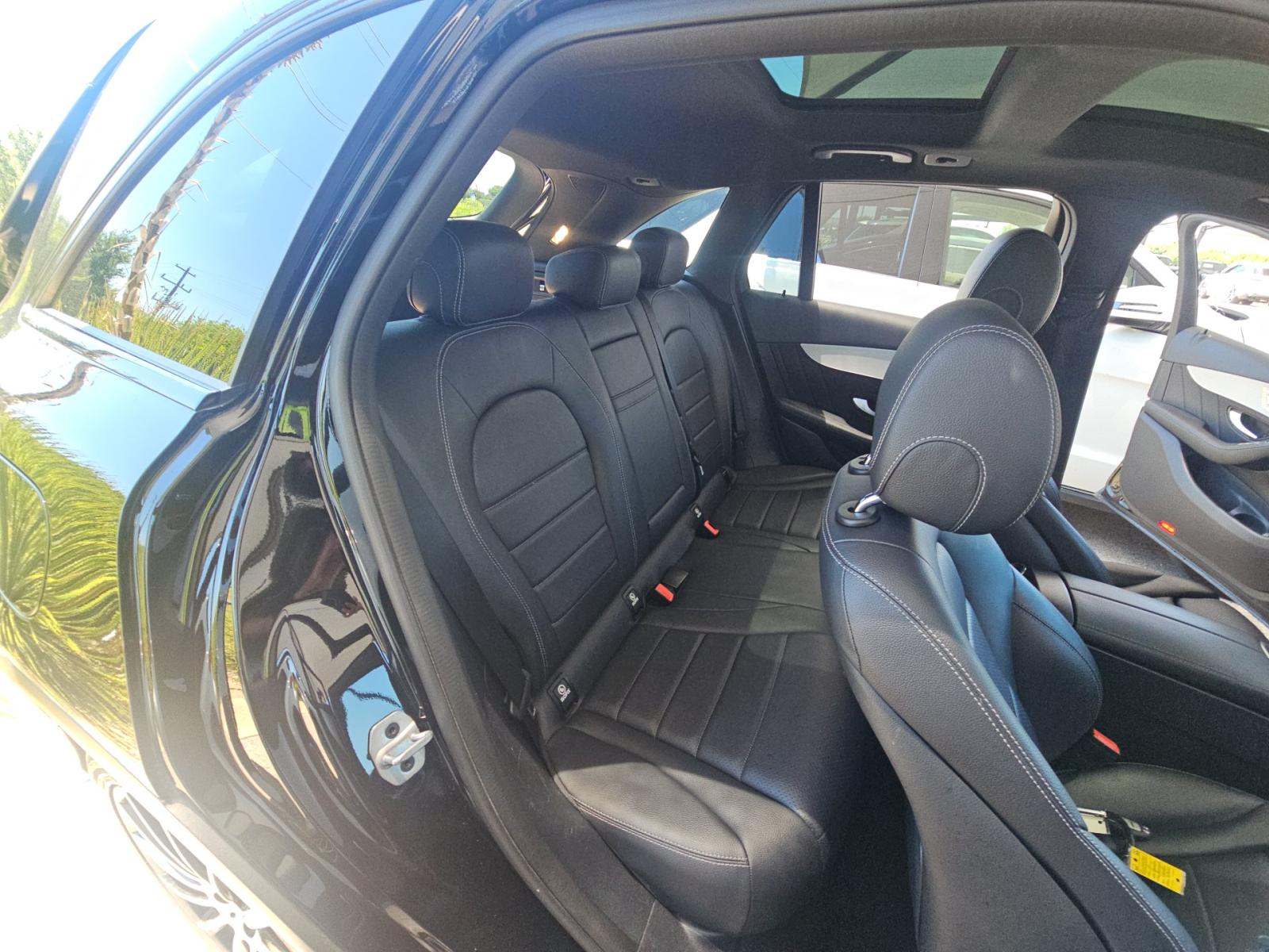 2022 Mercedes-Benz GLC GLC 300 RWD
